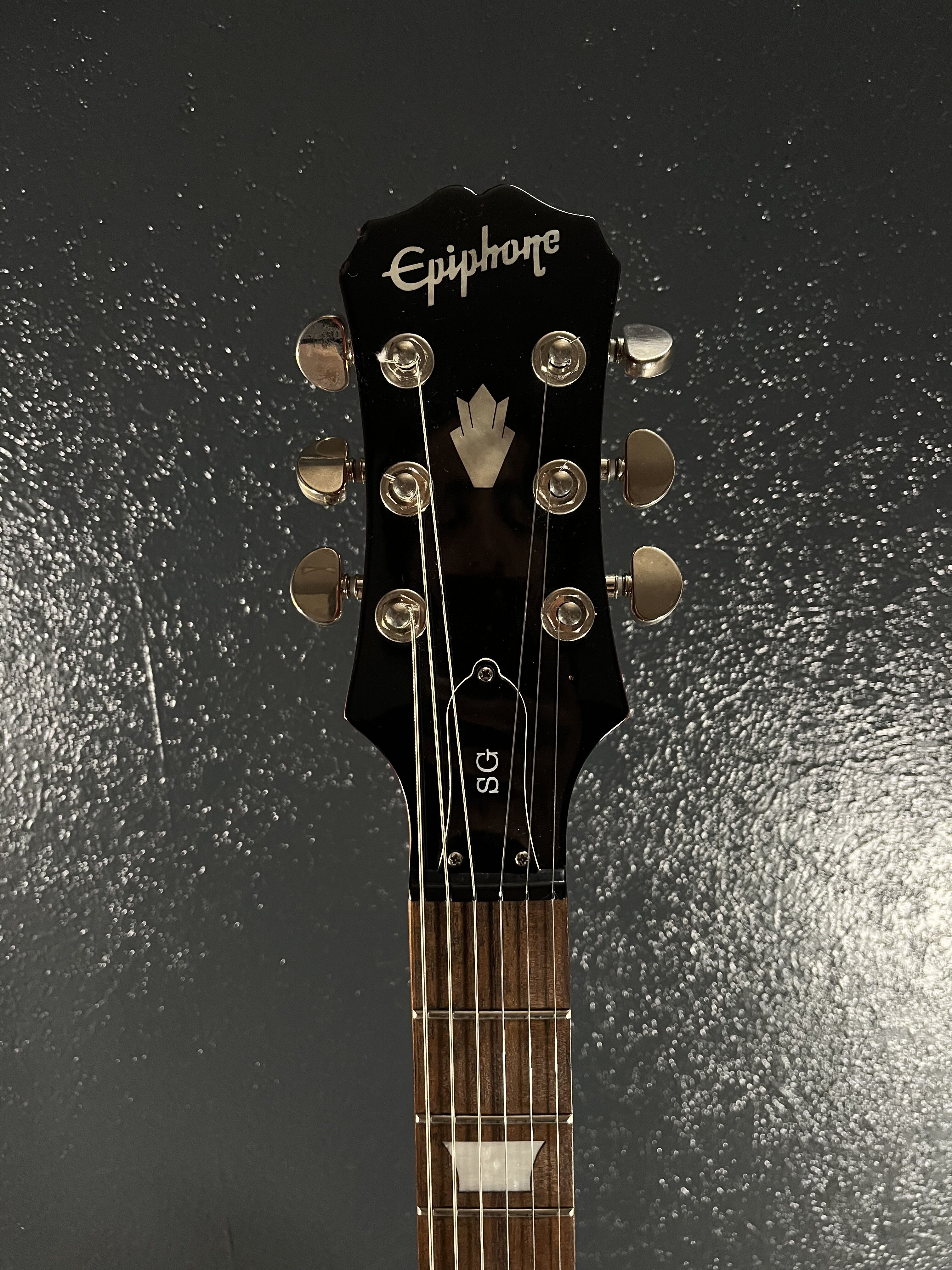 Epiphone G-400 (85273)