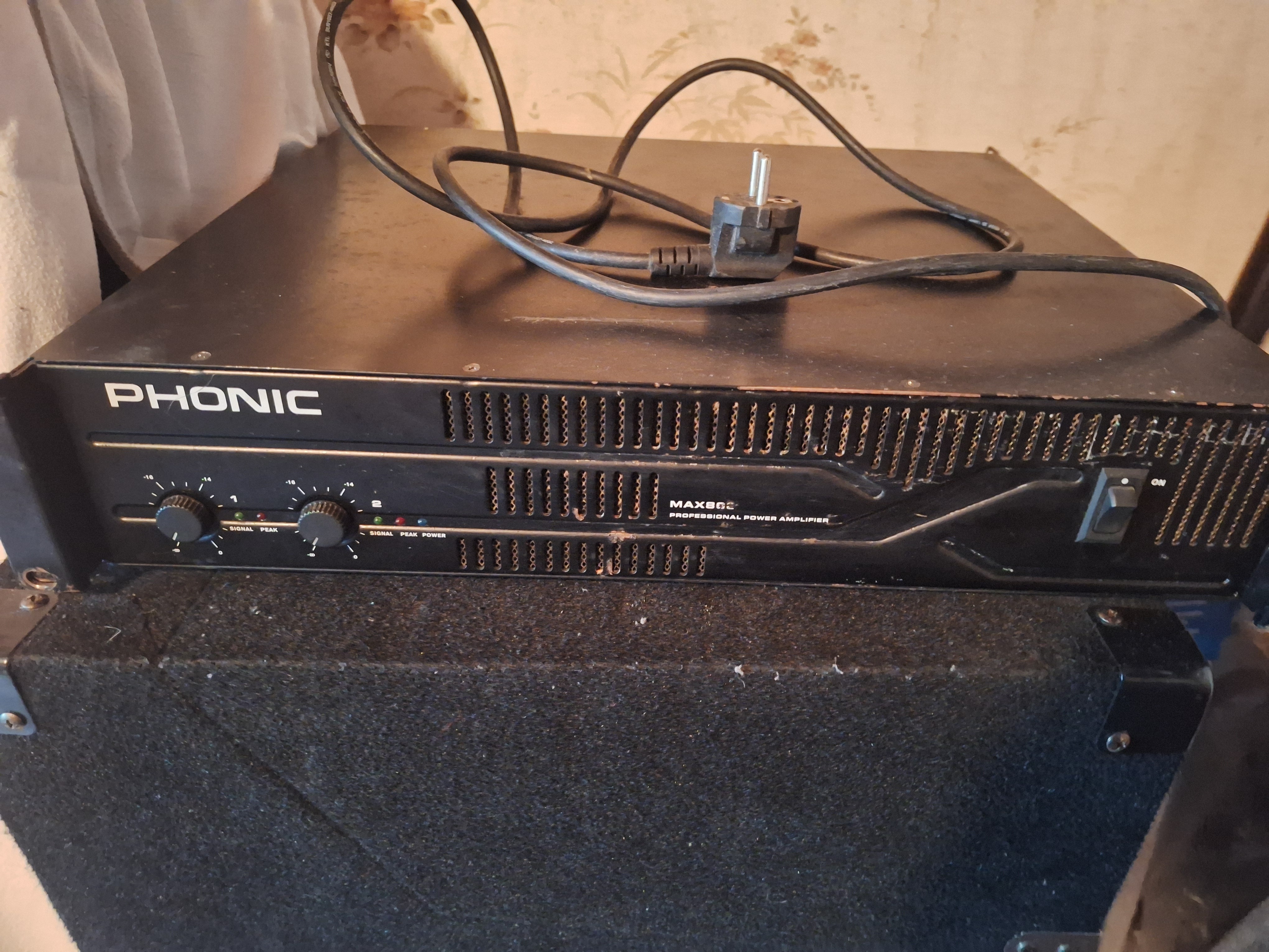 Ampli Phonic Max860