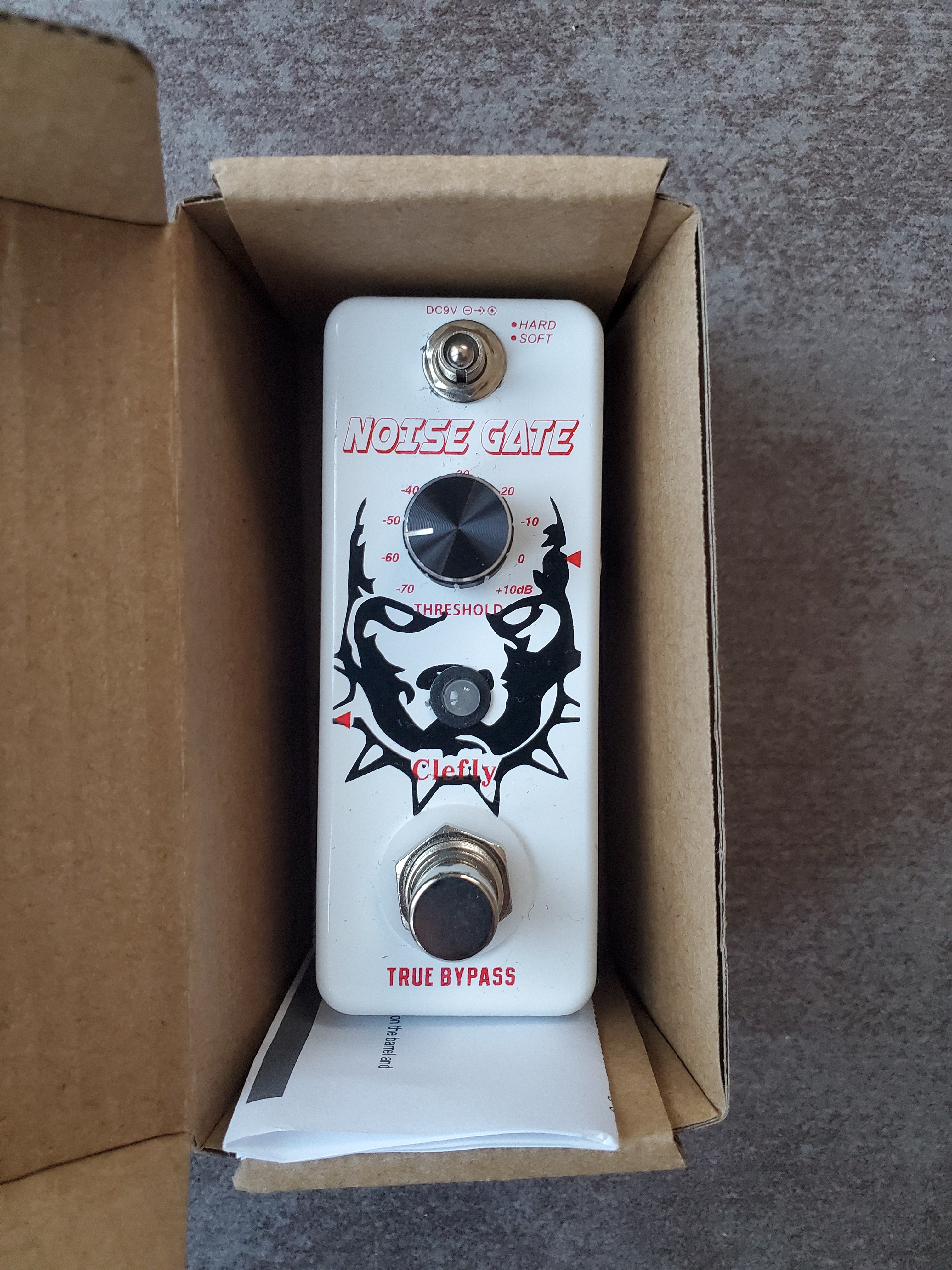 Vends mini pédale noise gate
