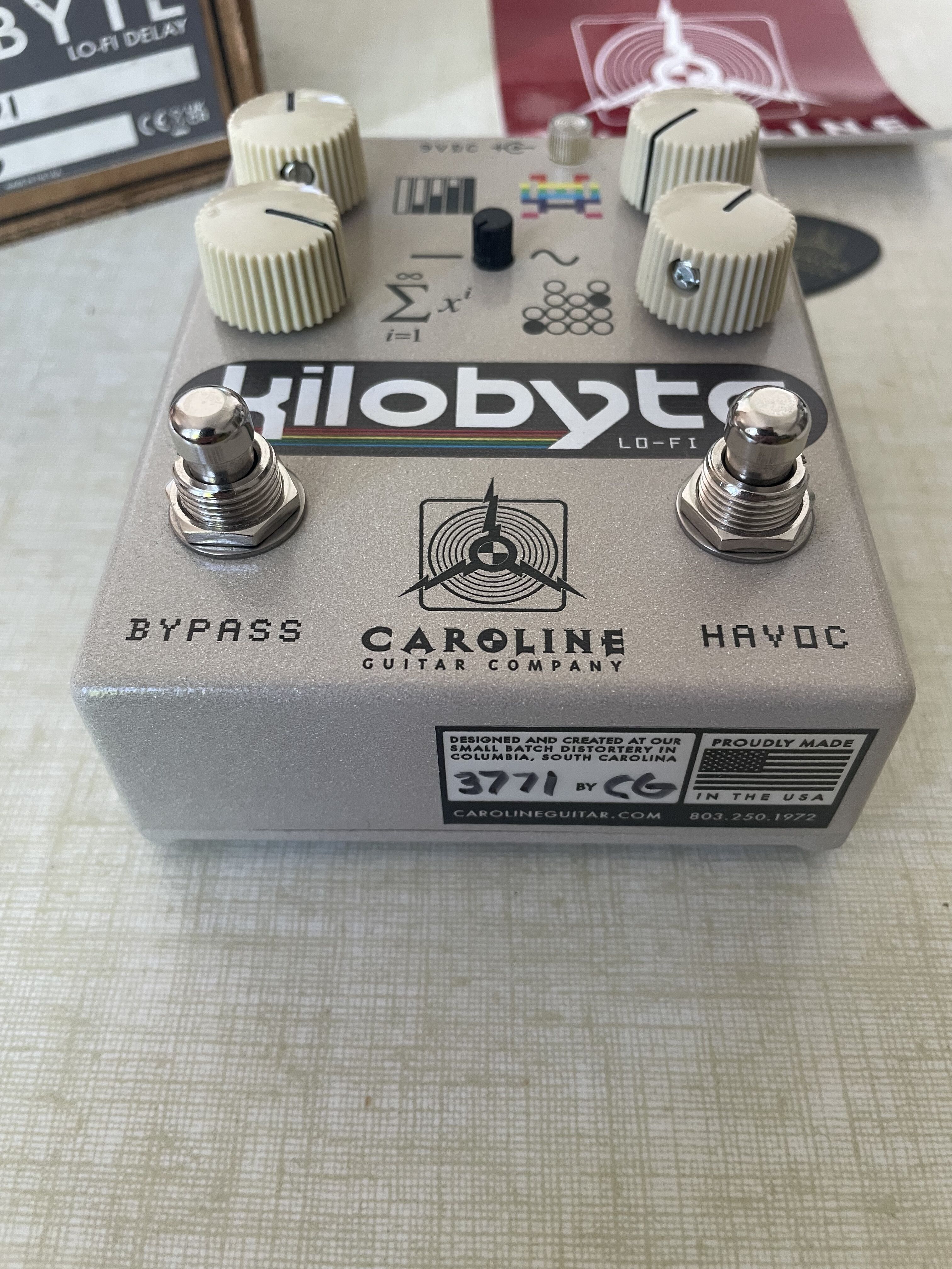 Caroline Guitar Company Kilobyte (45320)