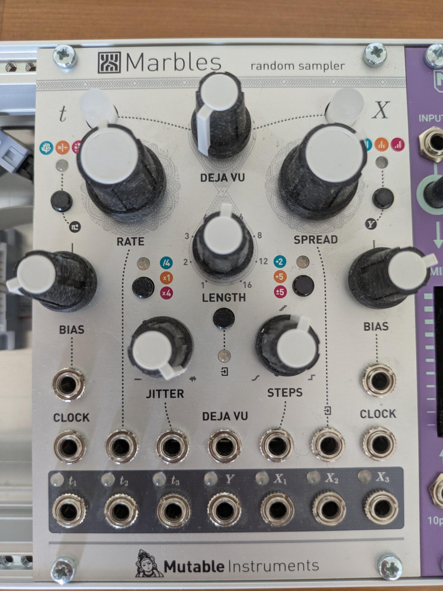 Vend random sampler Mutable Instruments Marbles - Neuf (sans boîte)