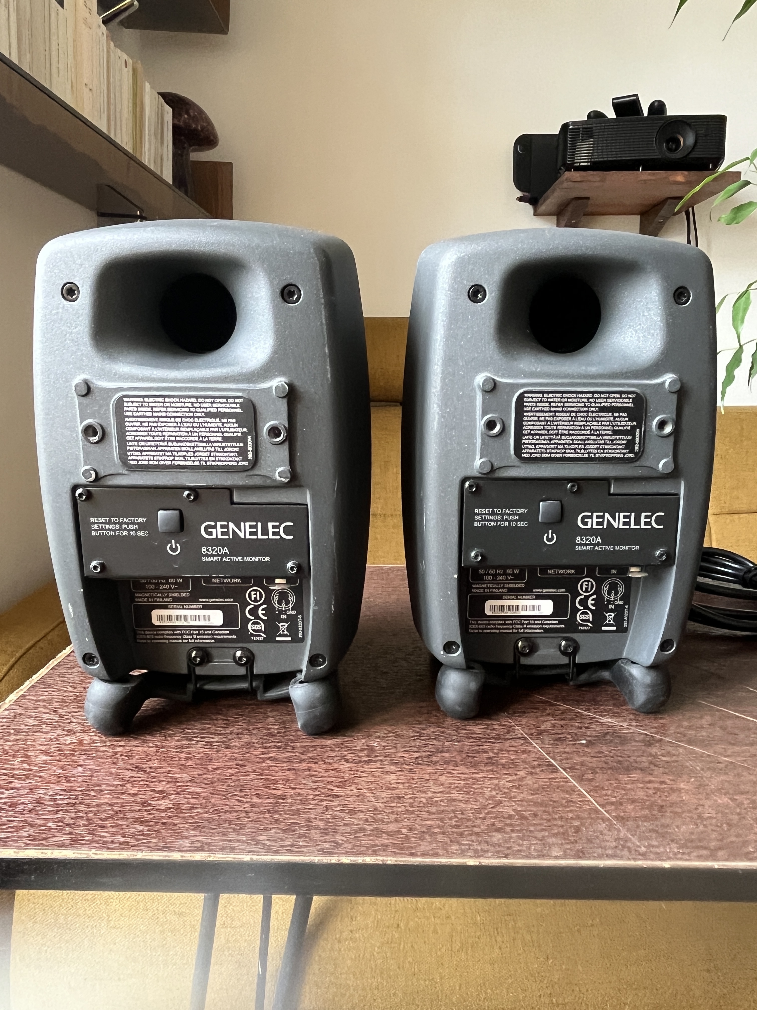 Genelec 8320A (96465)