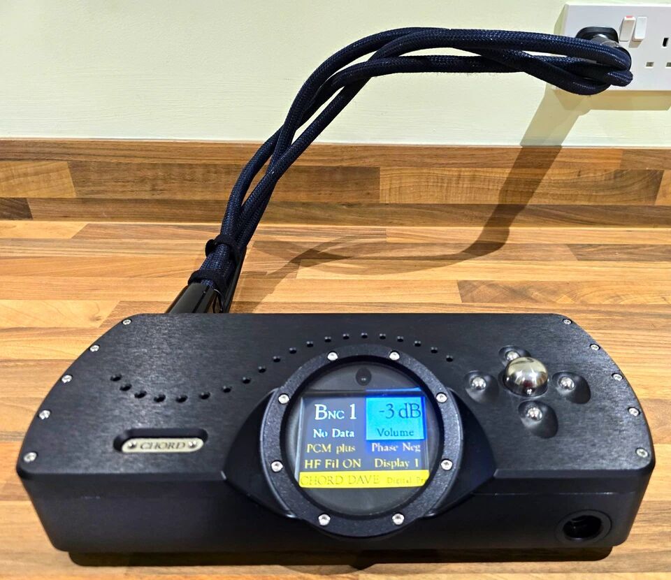 Chord DAVE DAC Headphone Amp