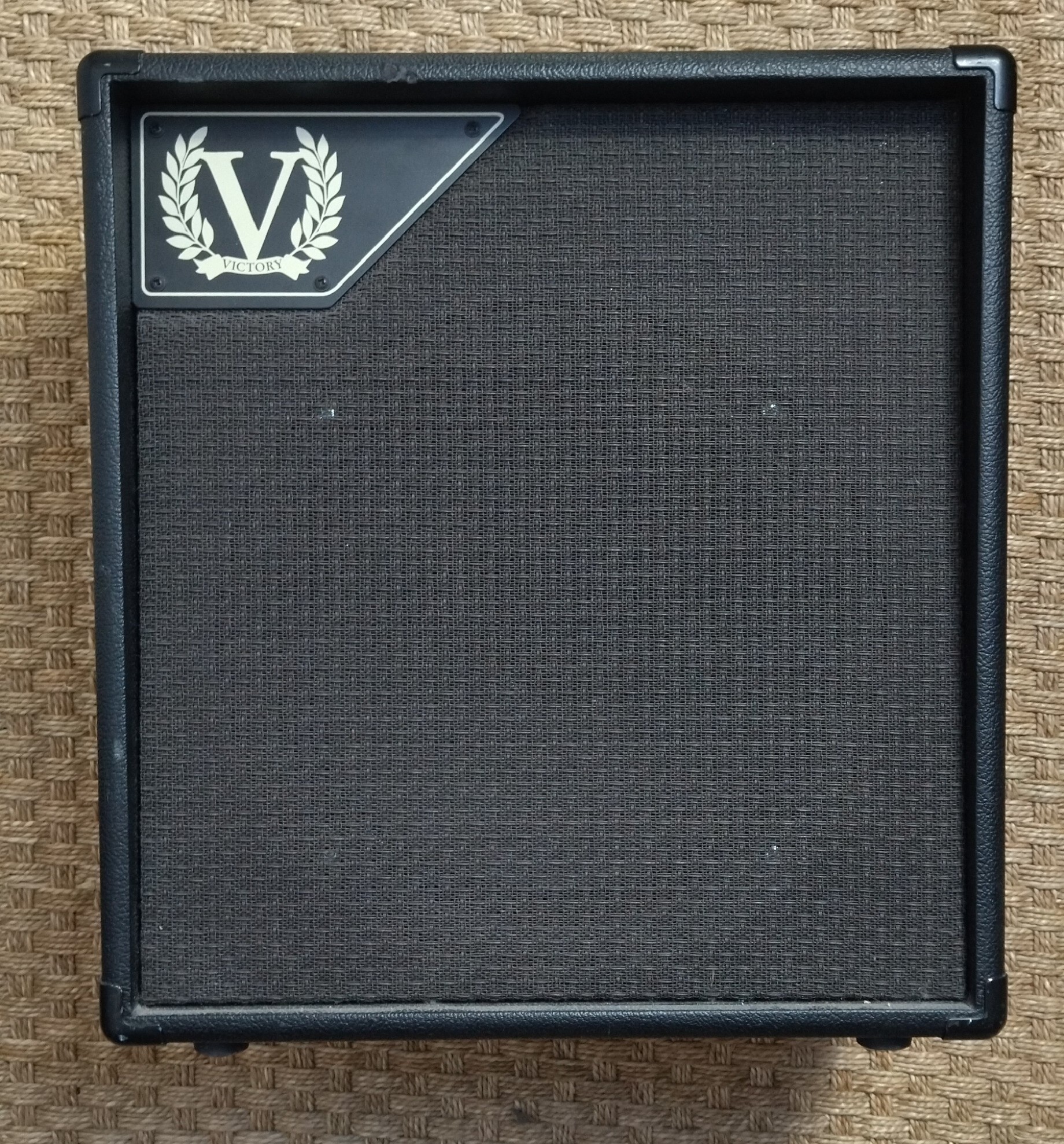VICTORY AMPS V112V 