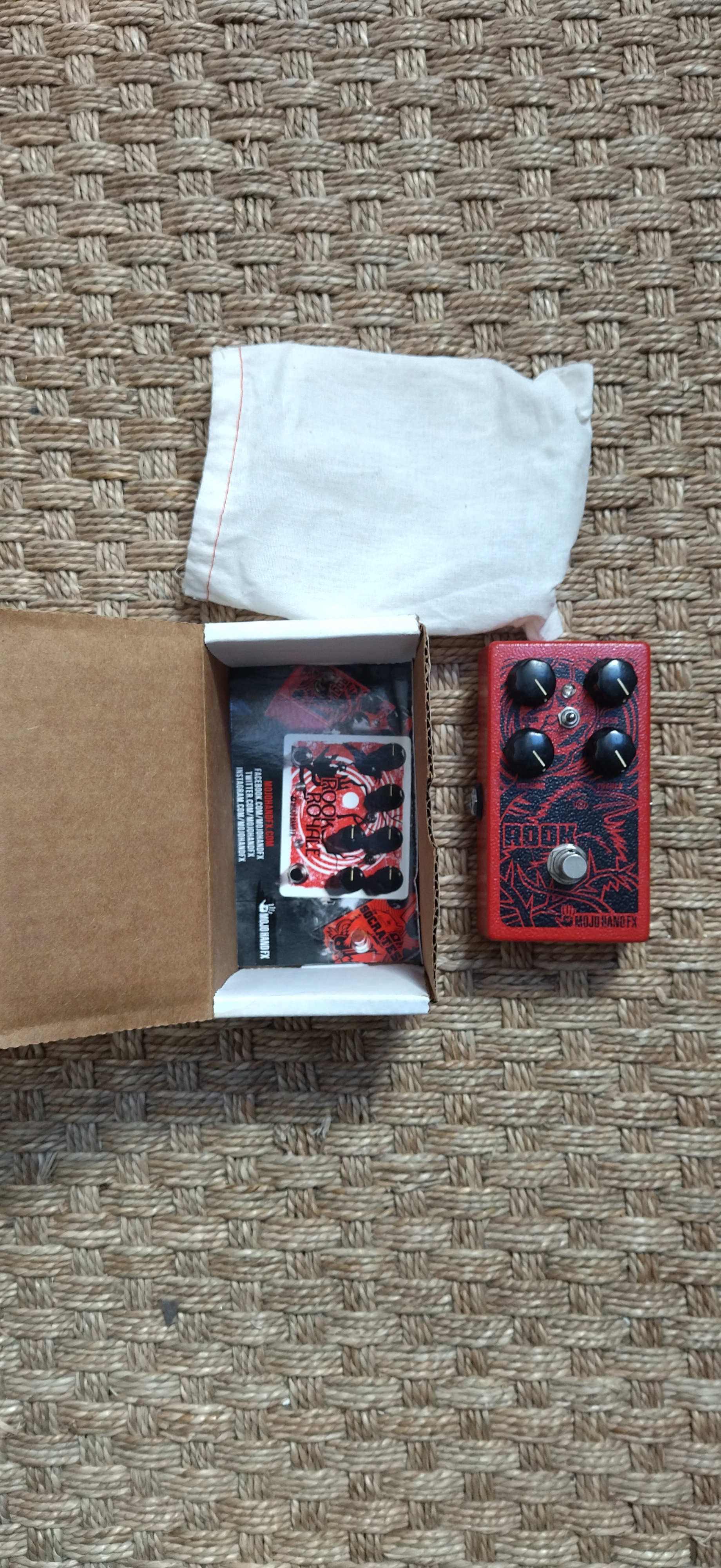 MOJO HAND FX Rook 