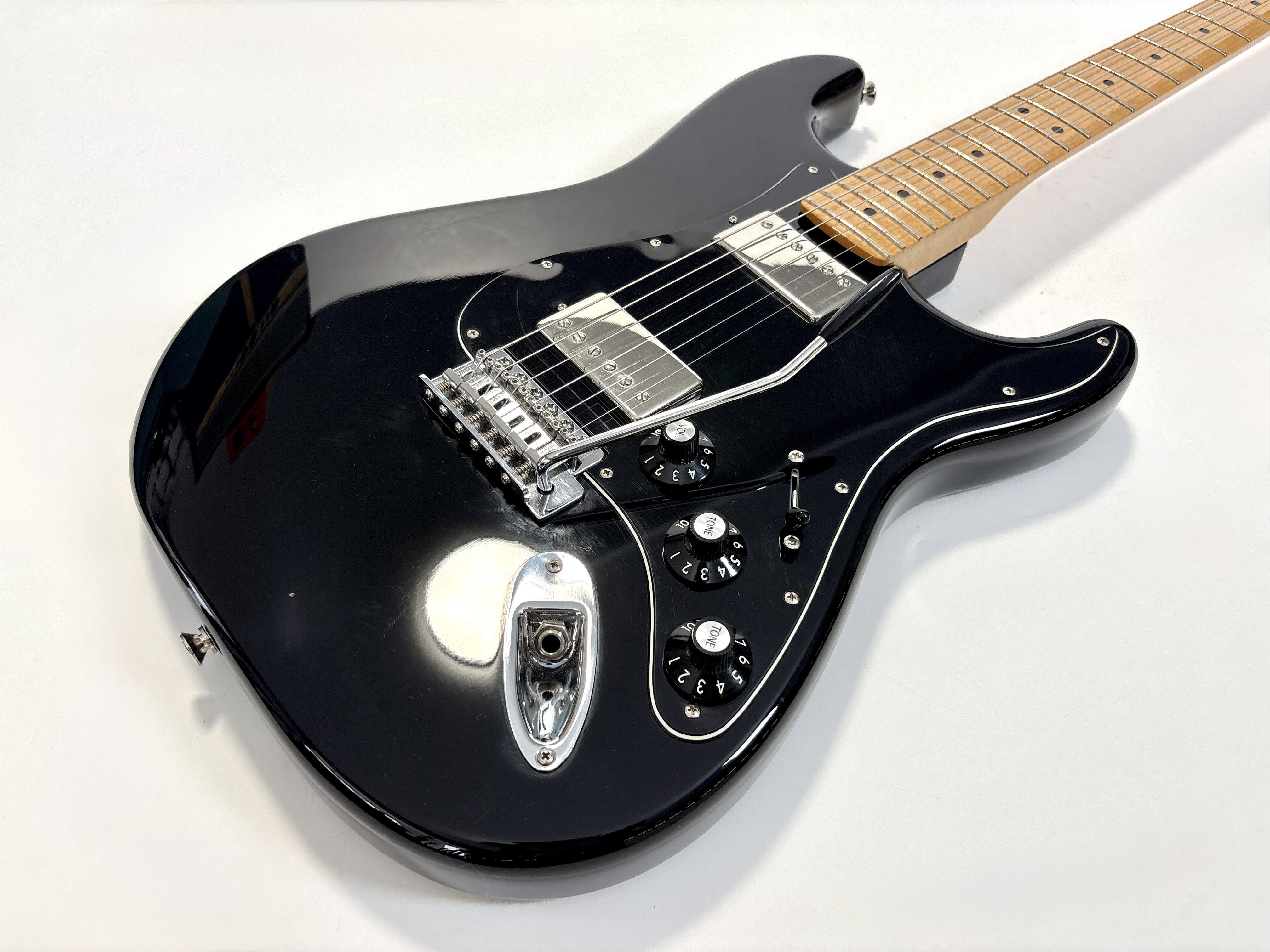 Fender Blacktop Stratocaster HH (49917)
