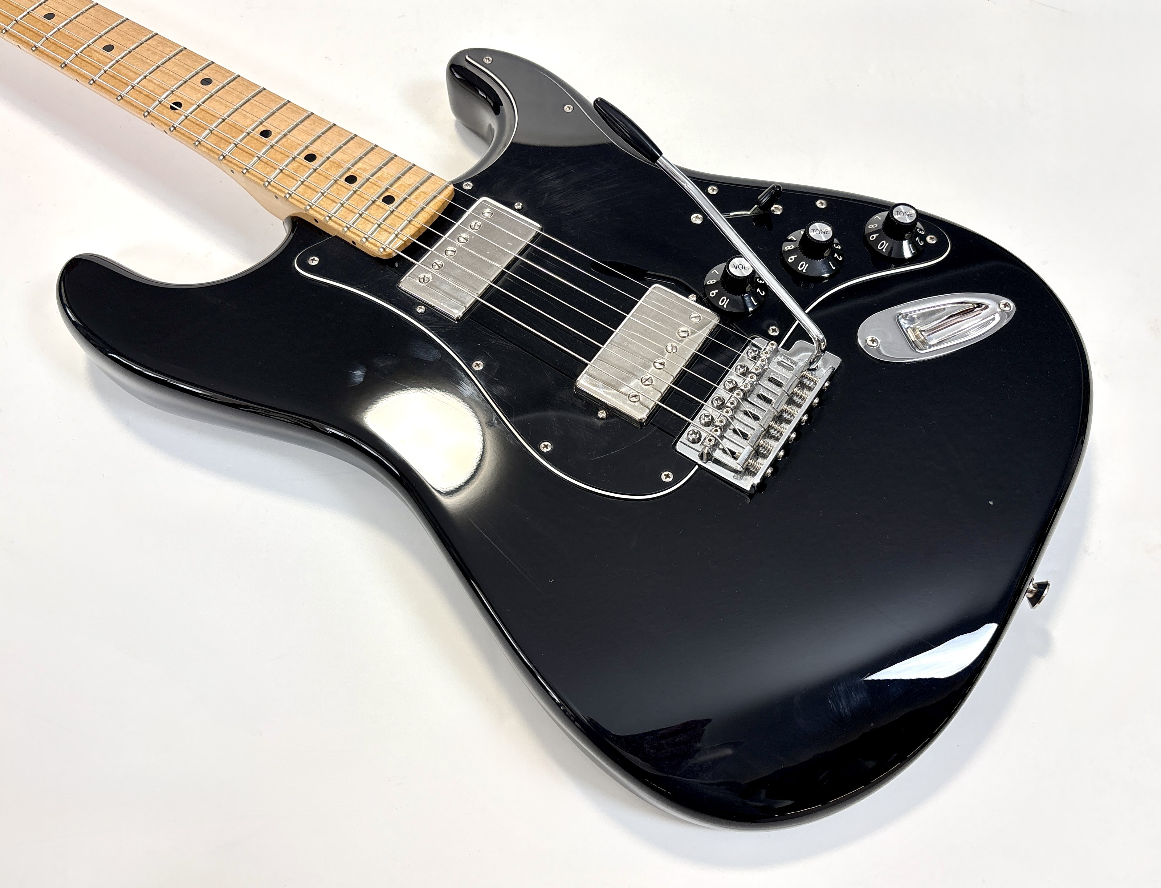 Fender Blacktop Stratocaster HH (5800)