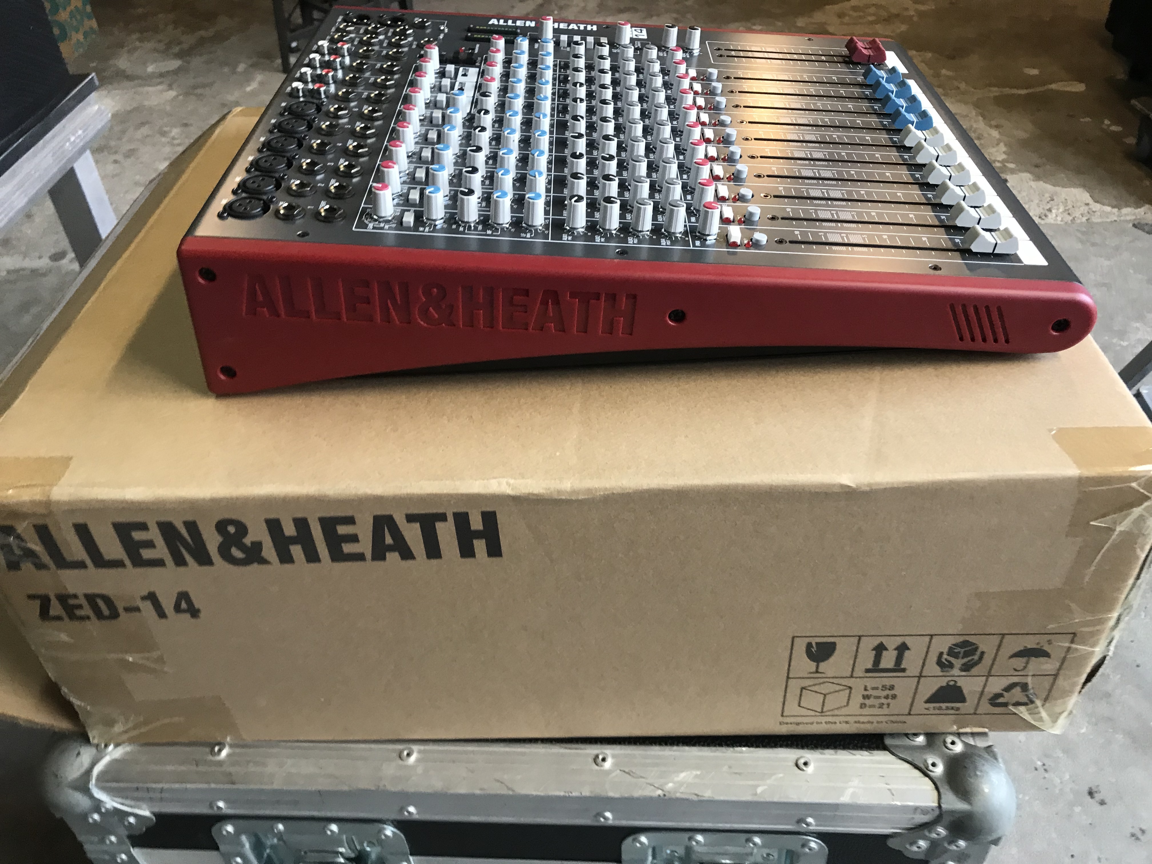 Allen & Heath ZED-14 (88255)