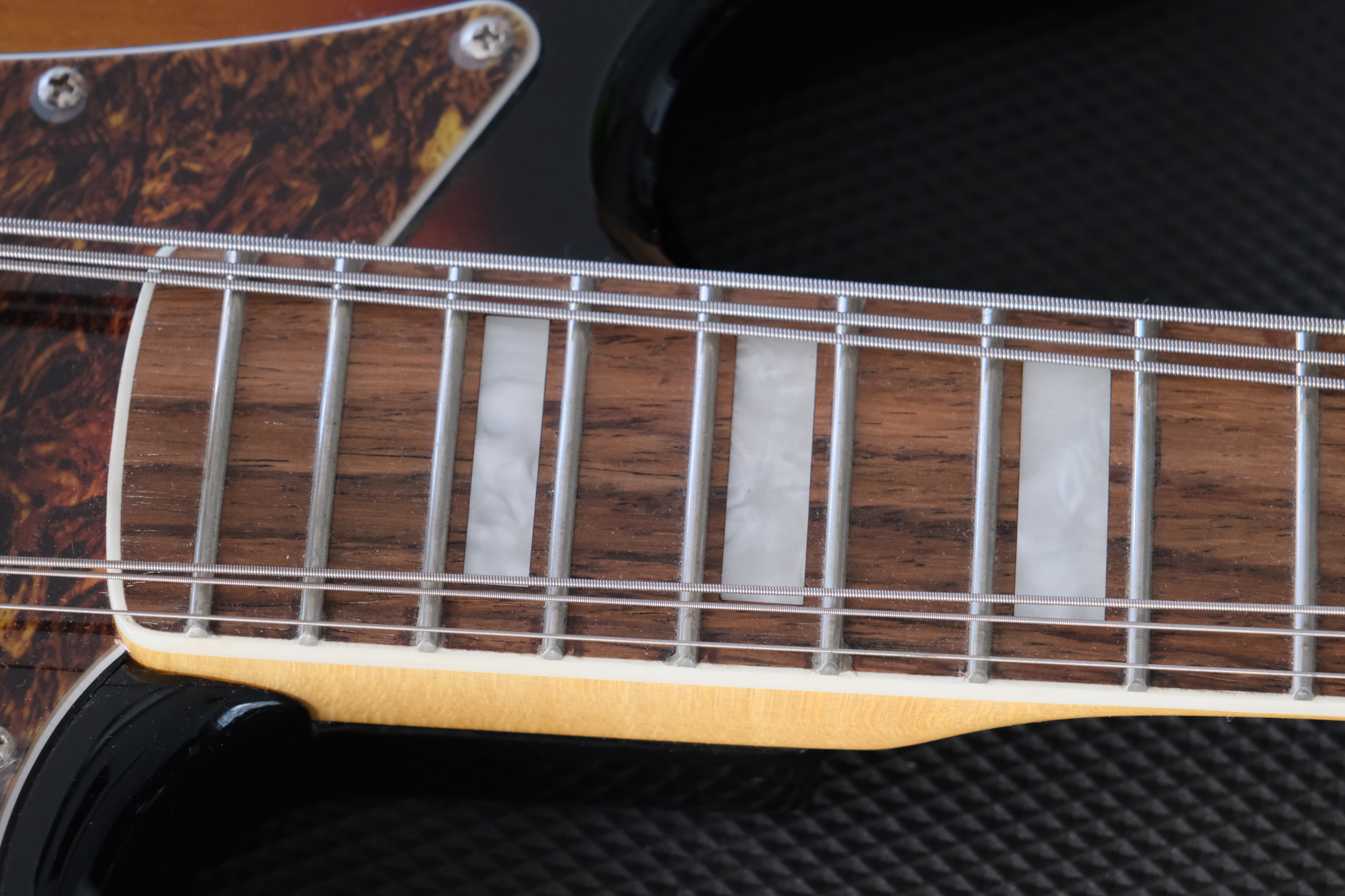 Squier Vintage Modified Bass VI (77136)