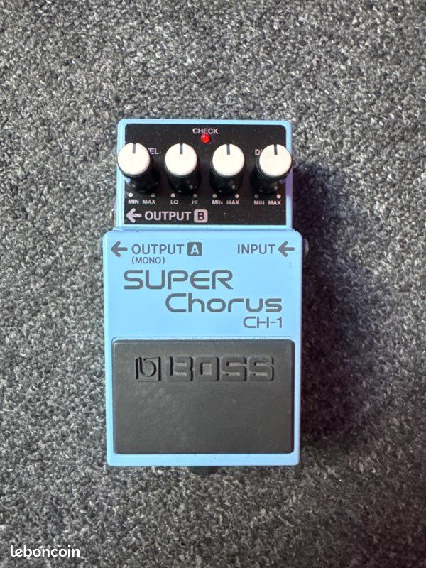 Vends BOSS CH-1