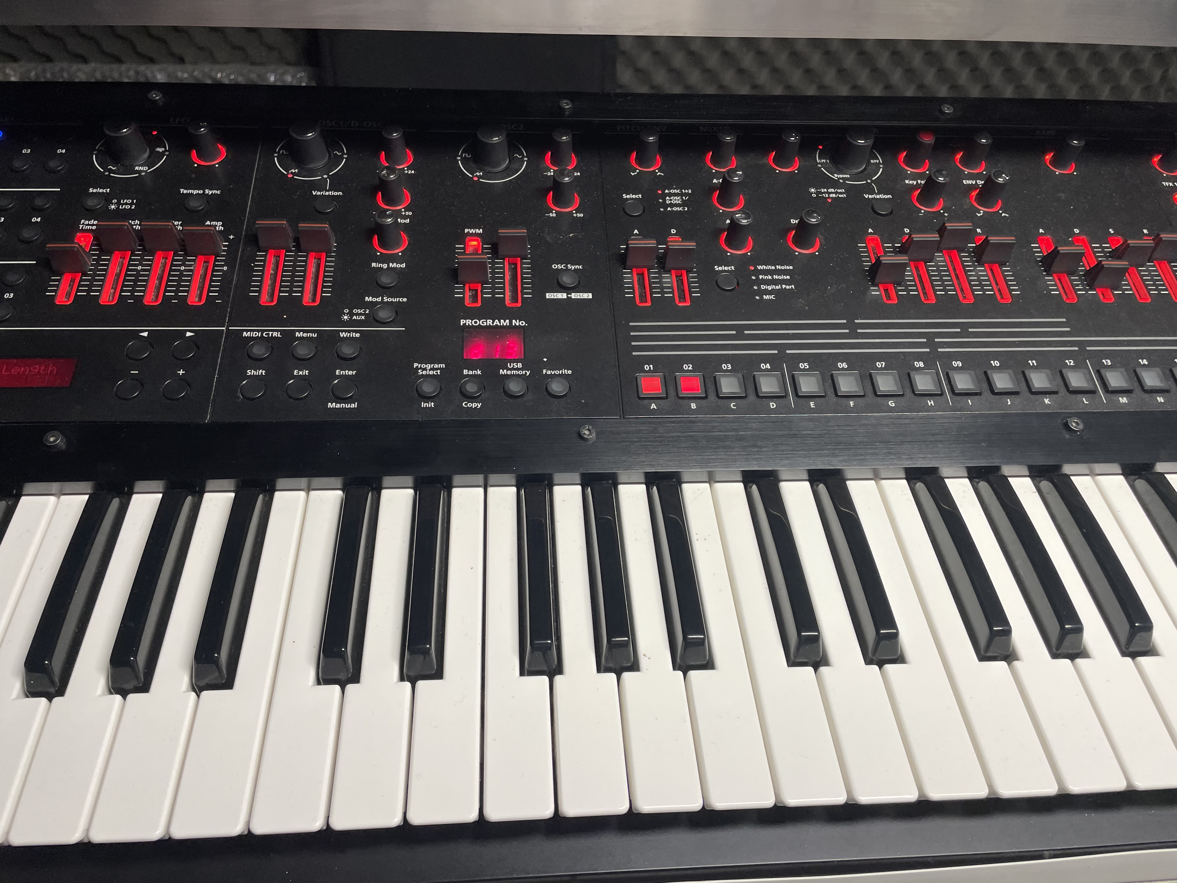 Vends ou échange Roland JD XA