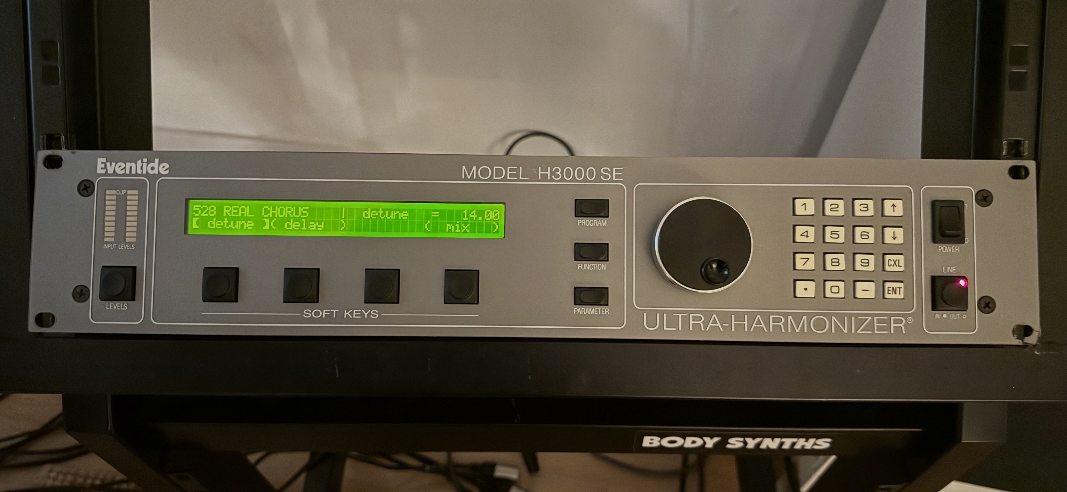 H3000 SE Ultra Harmonizer dans un état exceptionnel