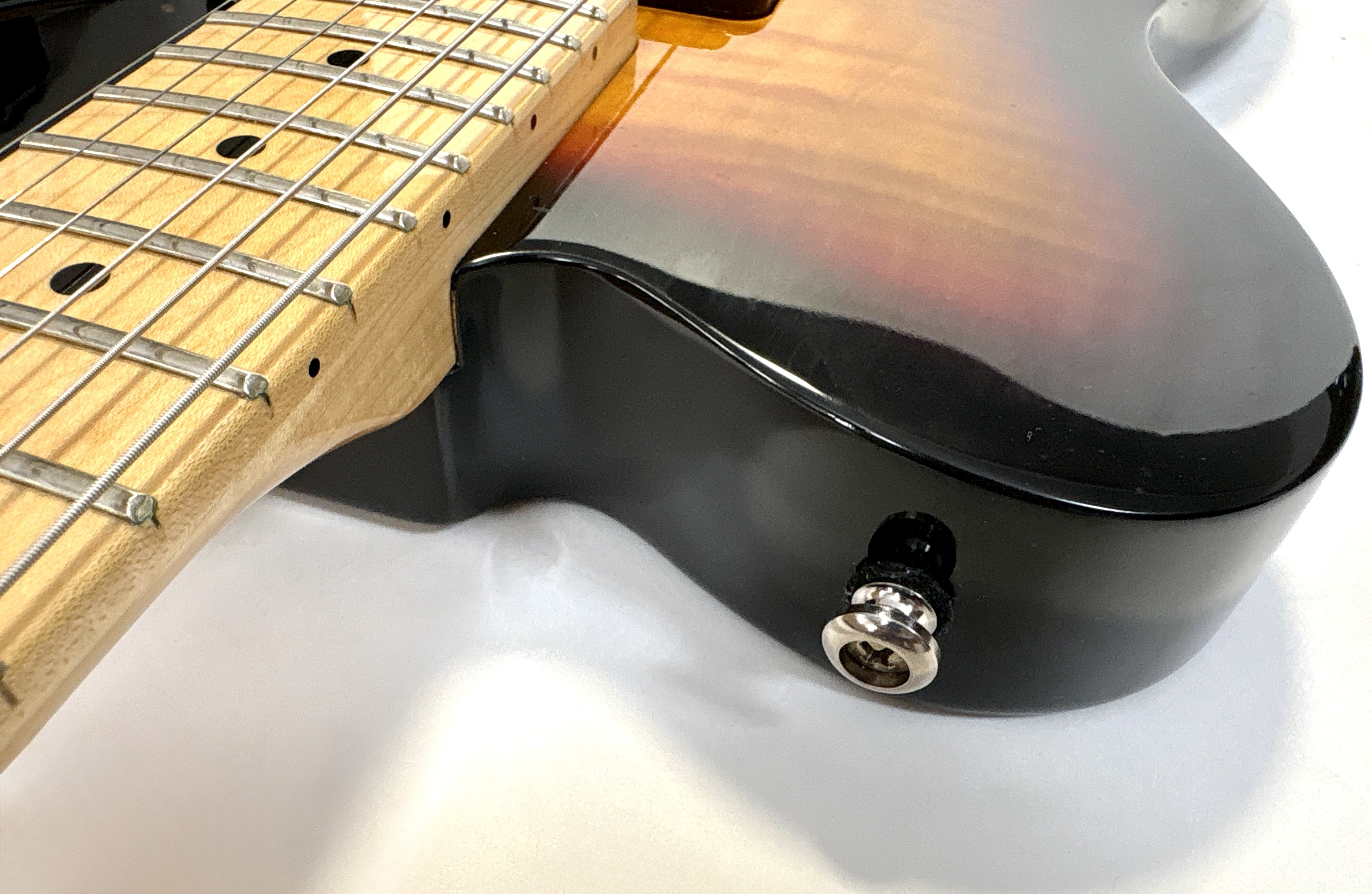 G&L Tribute ASAT Special Deluxe Carved Top (61435)