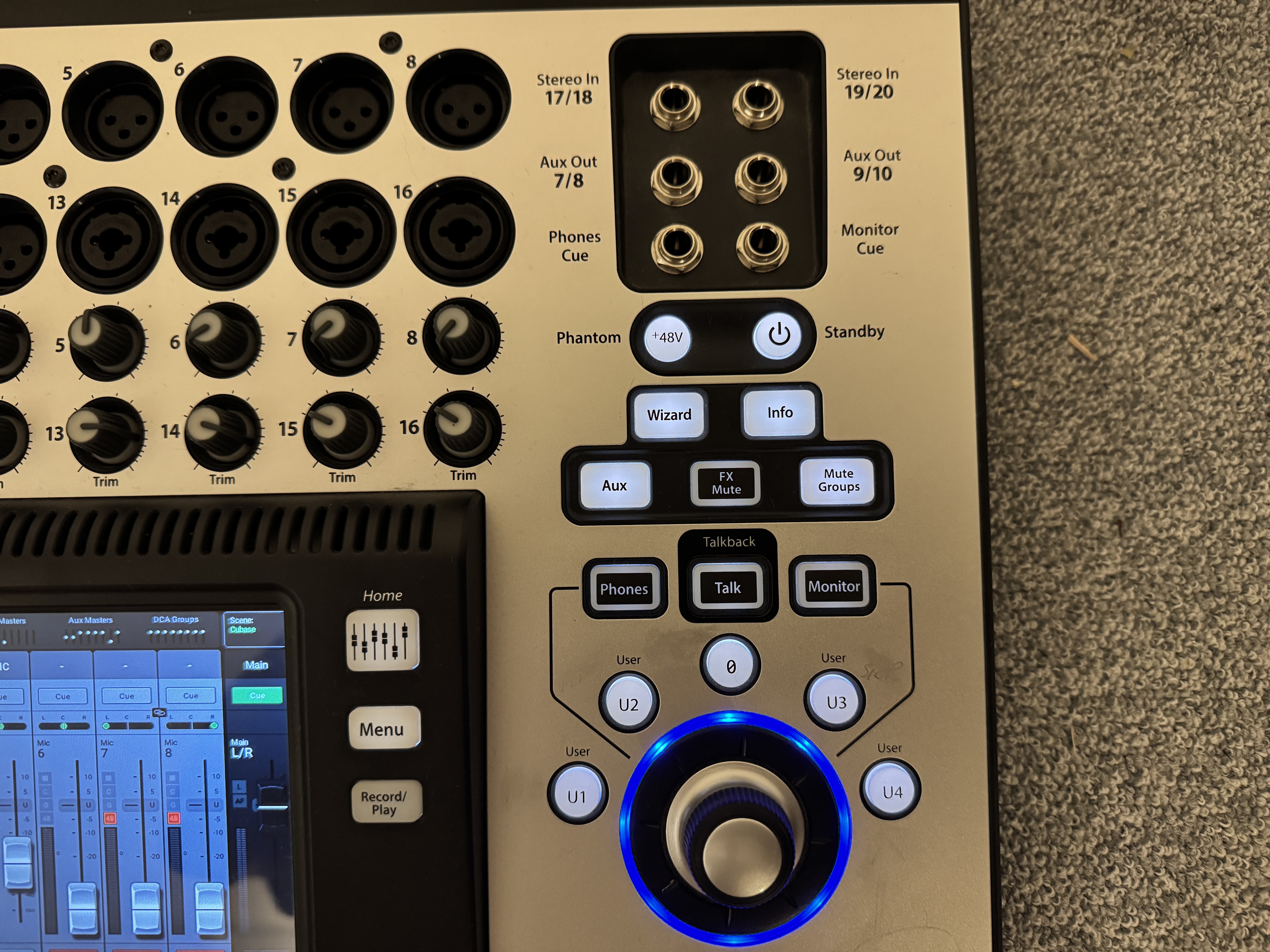 QSC TouchMix-16 (1234)