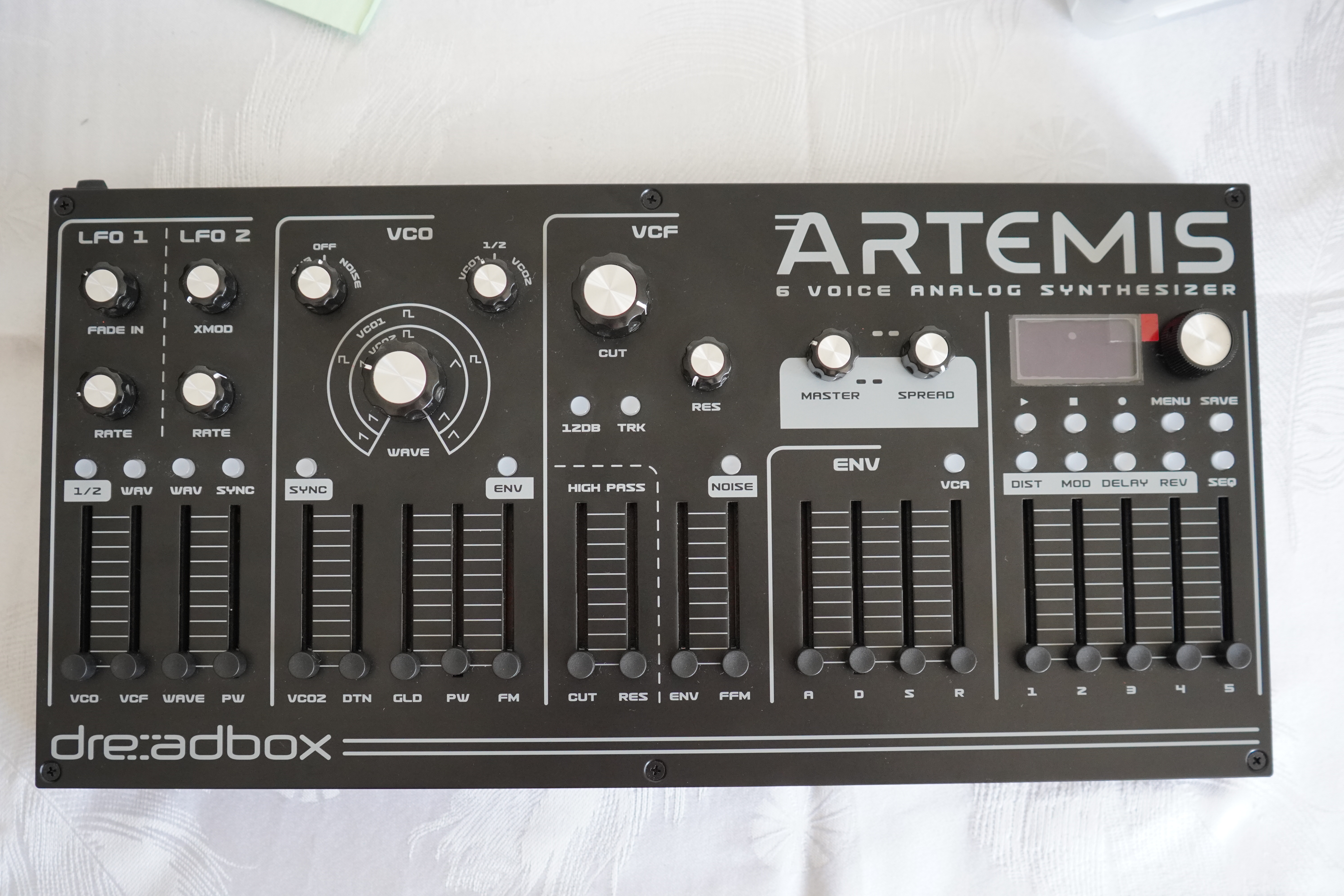 Vend synthétiseur Dreadbox Artemis 