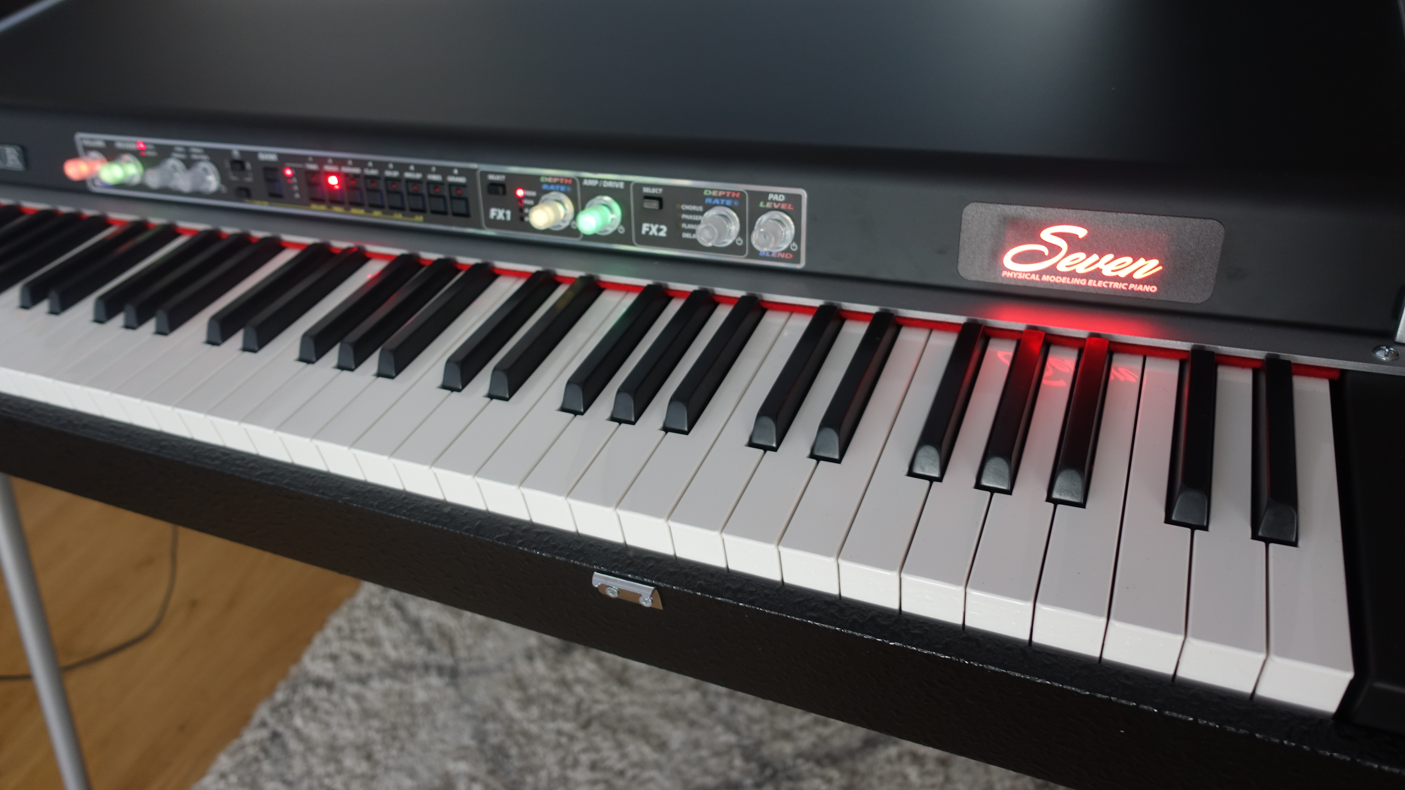 Crumar Seven (72480)