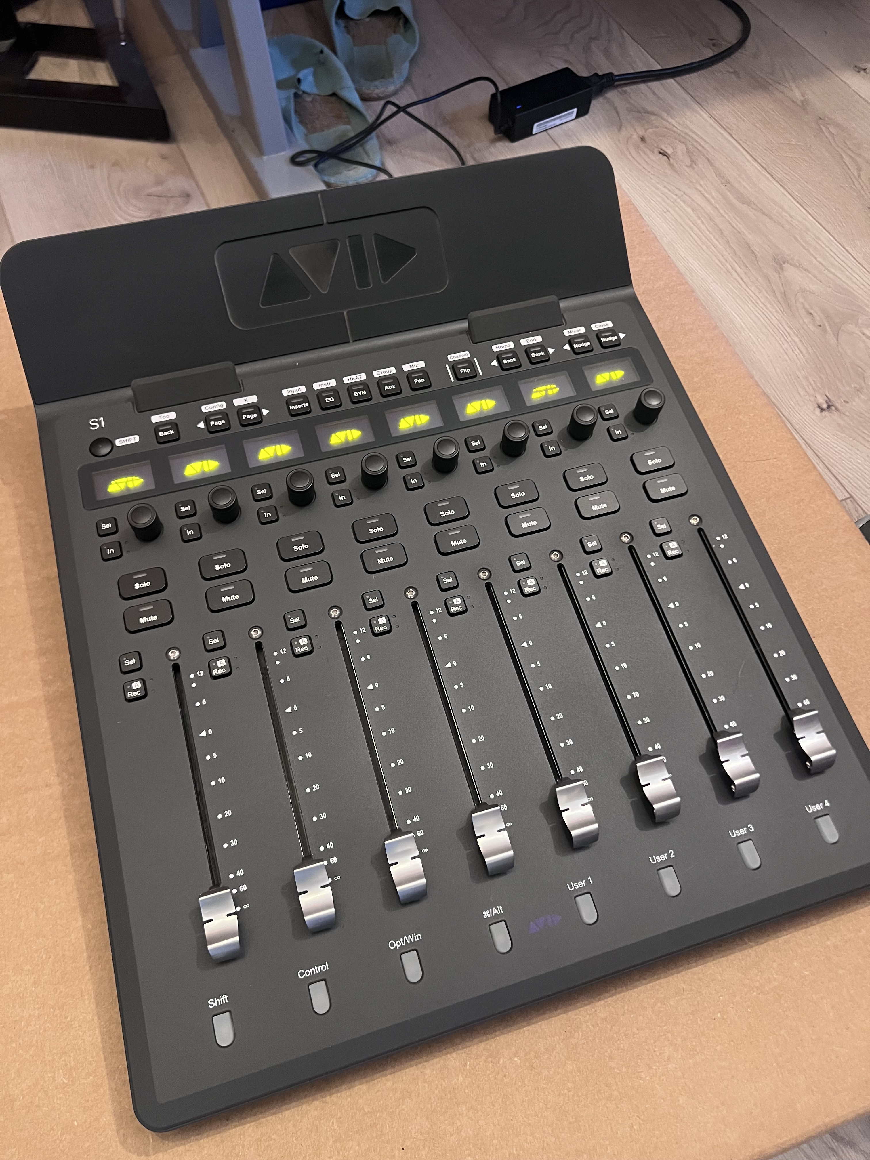 Avid S1 (15422)
