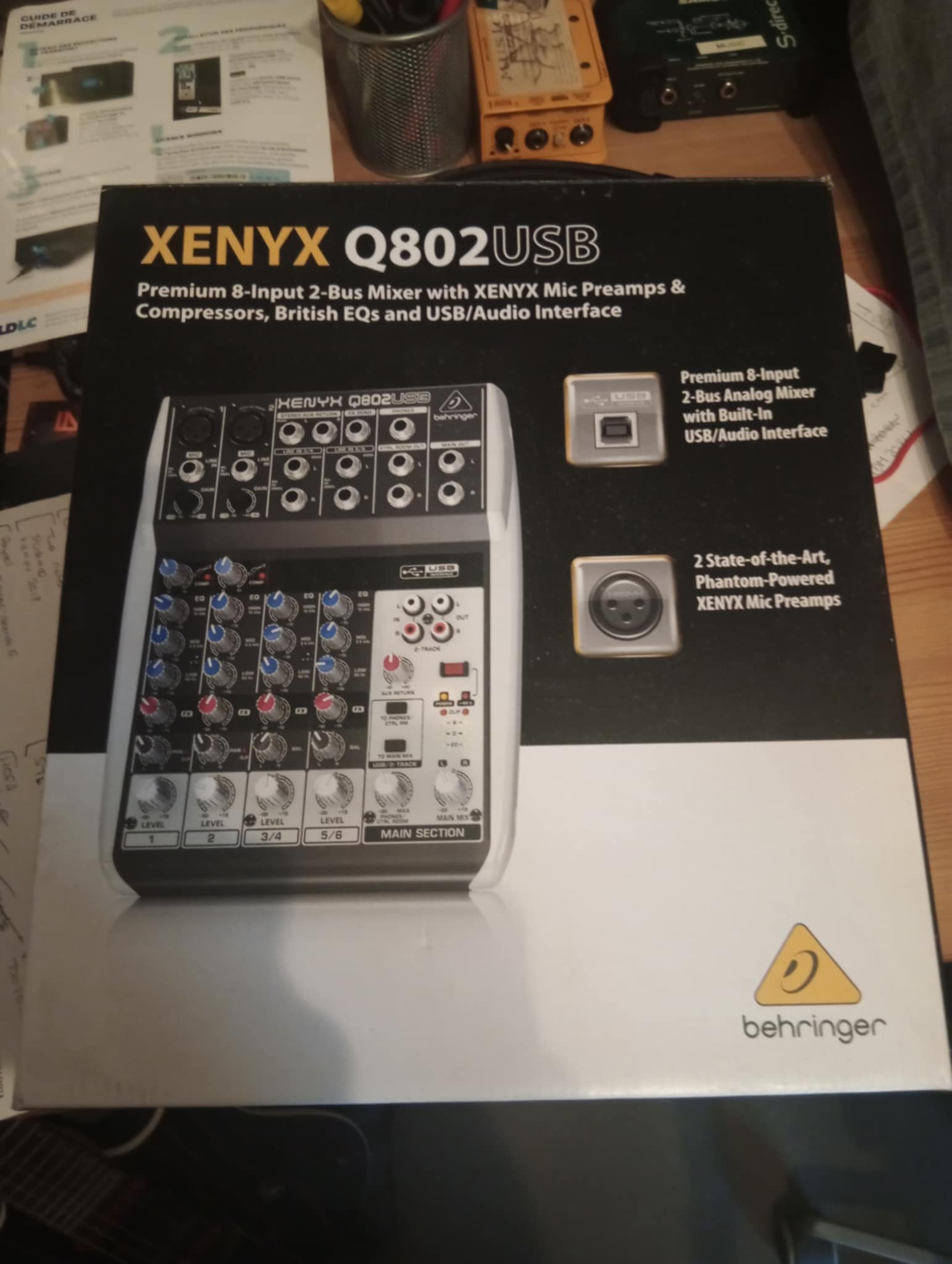 Behringer Xenyx Q802USB