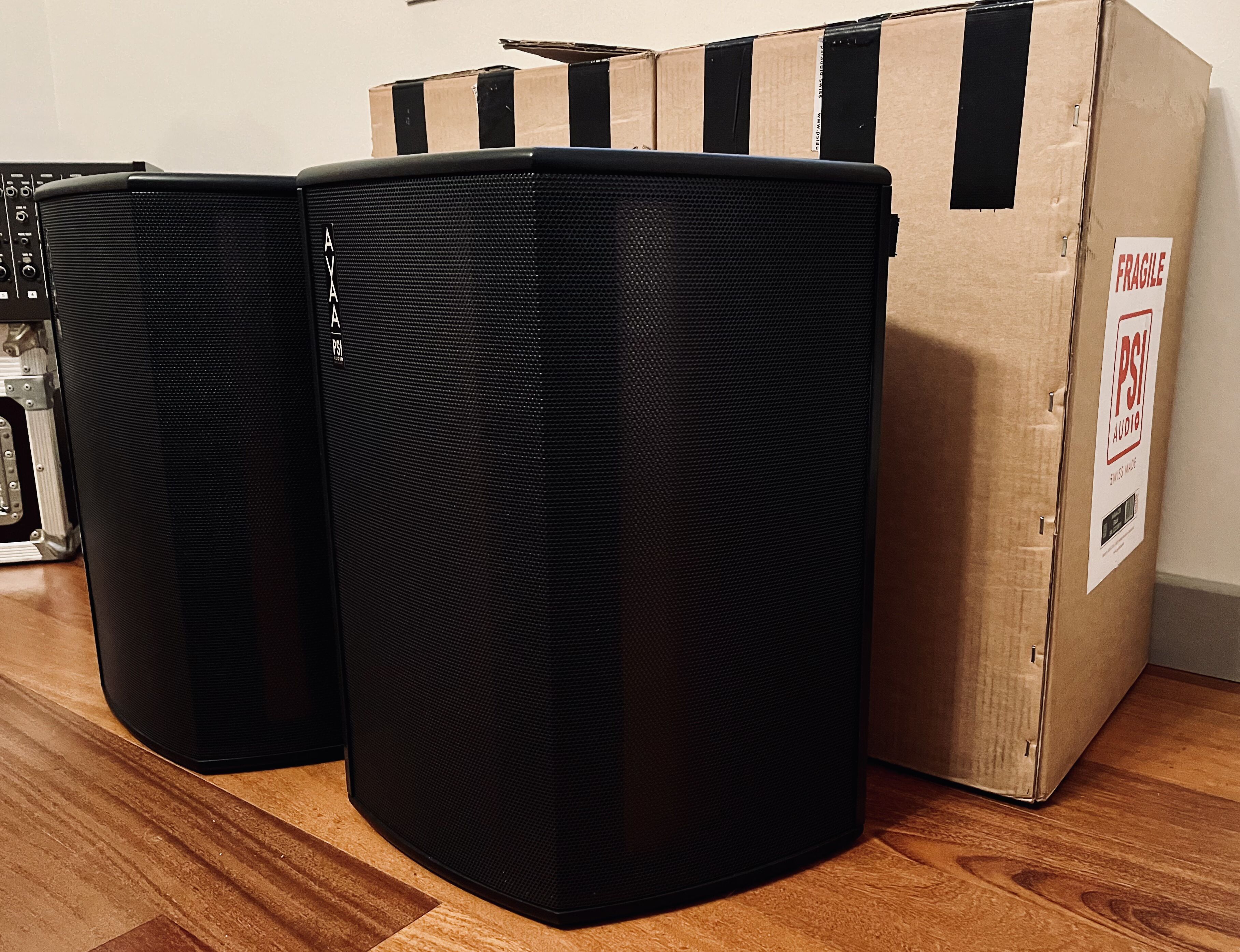 Vends 2 x PSI AUDIO AVAA C20 Très bon état