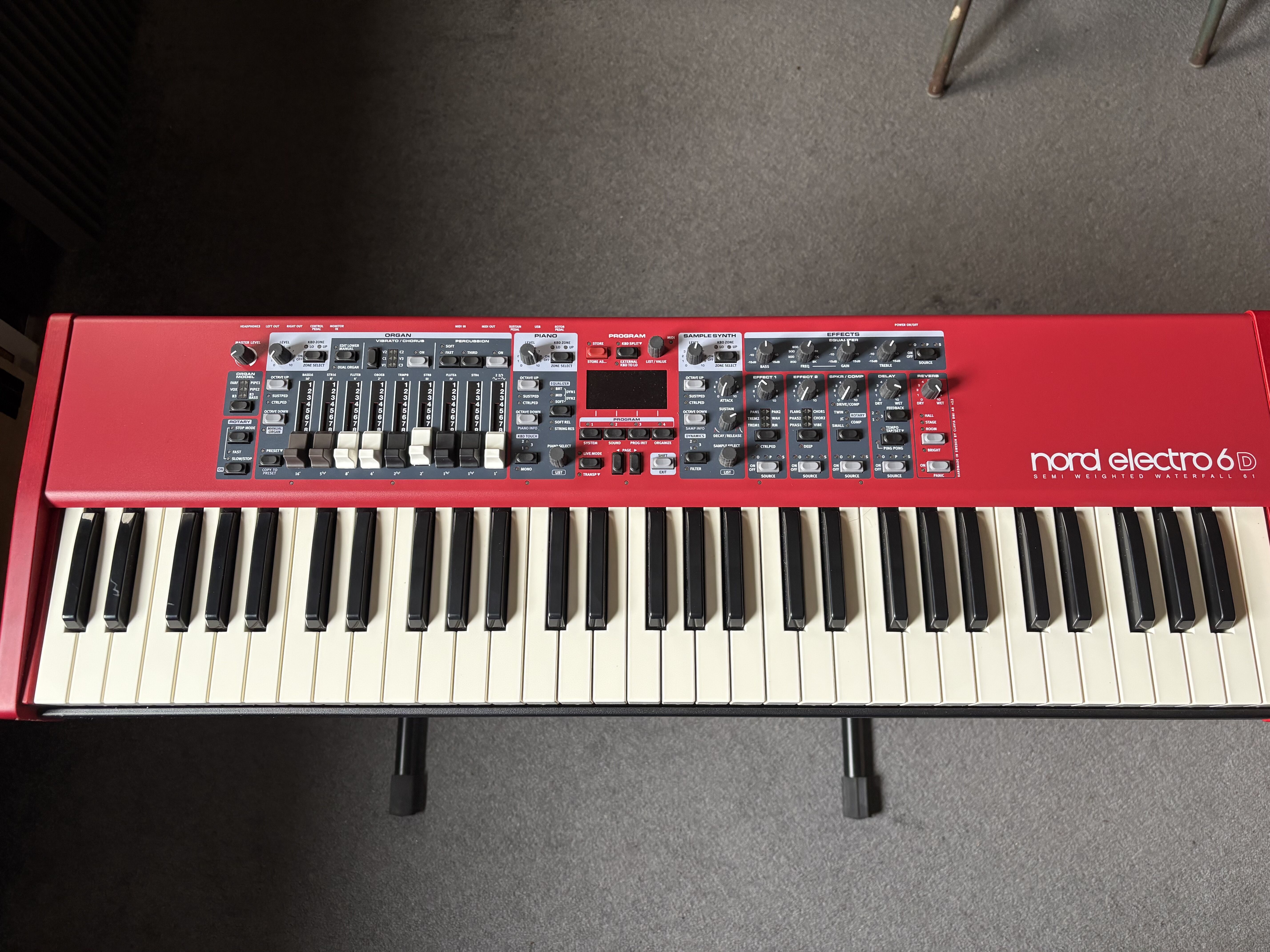  Vend Clavia Nord Electro 6D 61