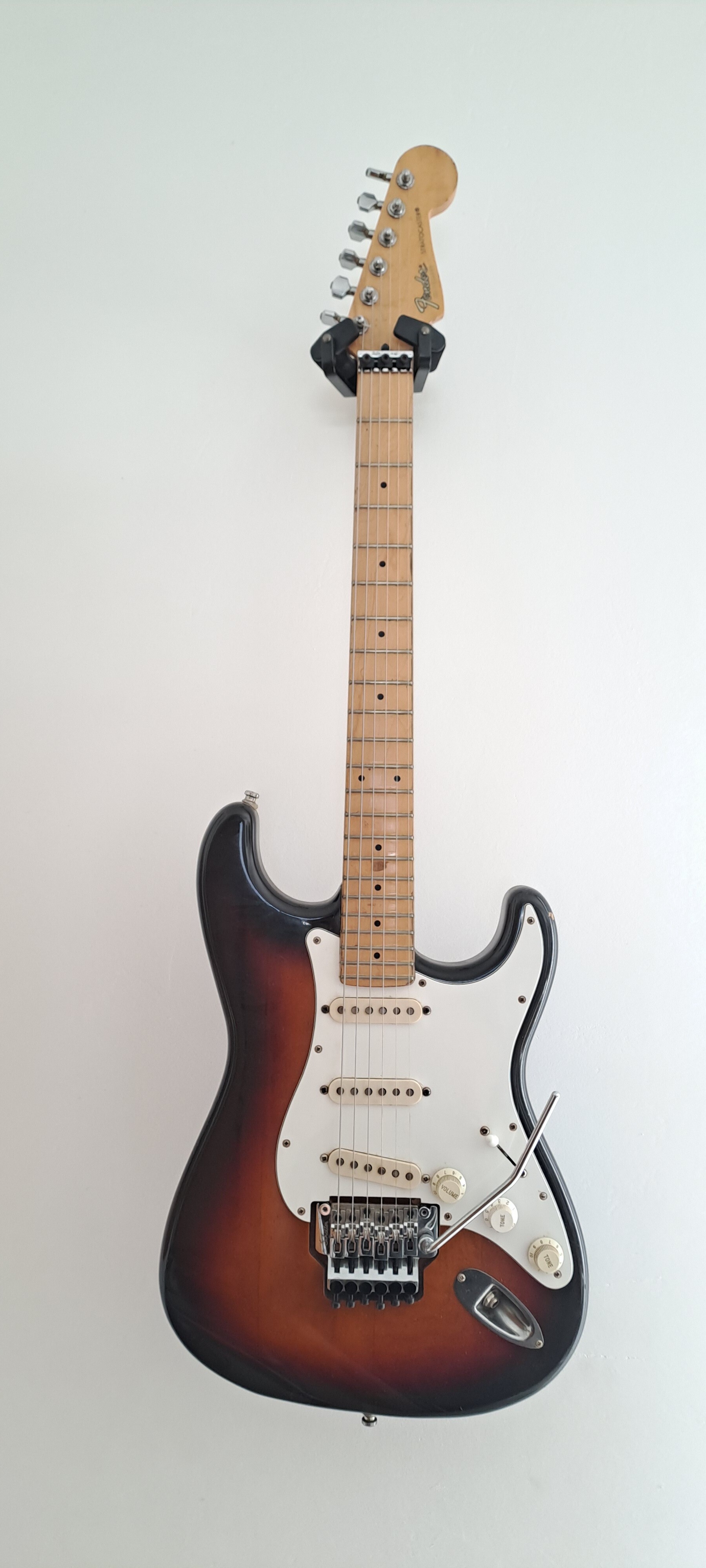 Fender Strat Japan mid 80's