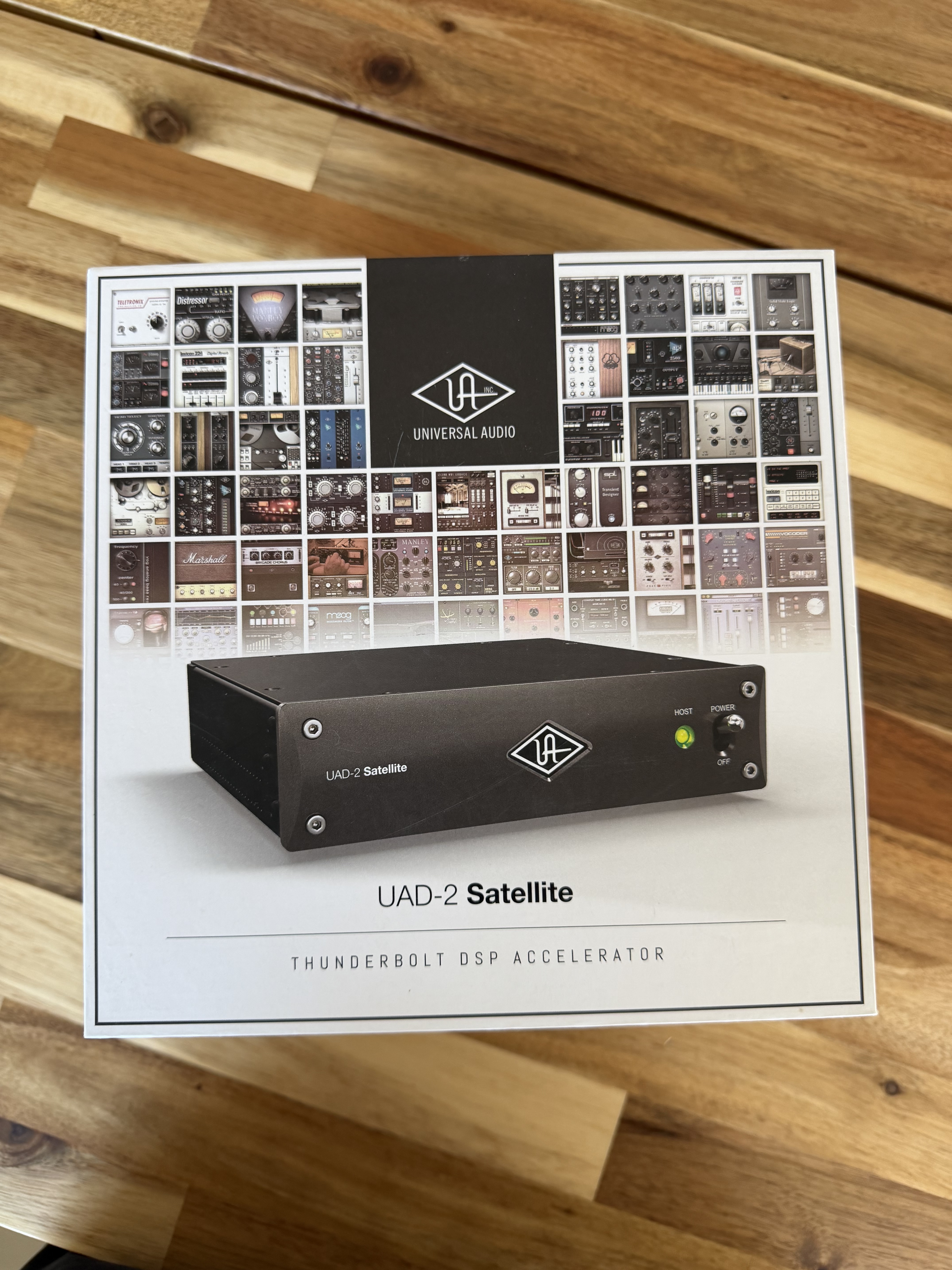 Vends UAD-2 Satellite OCTO TB3 + Cable Apple Officiel 