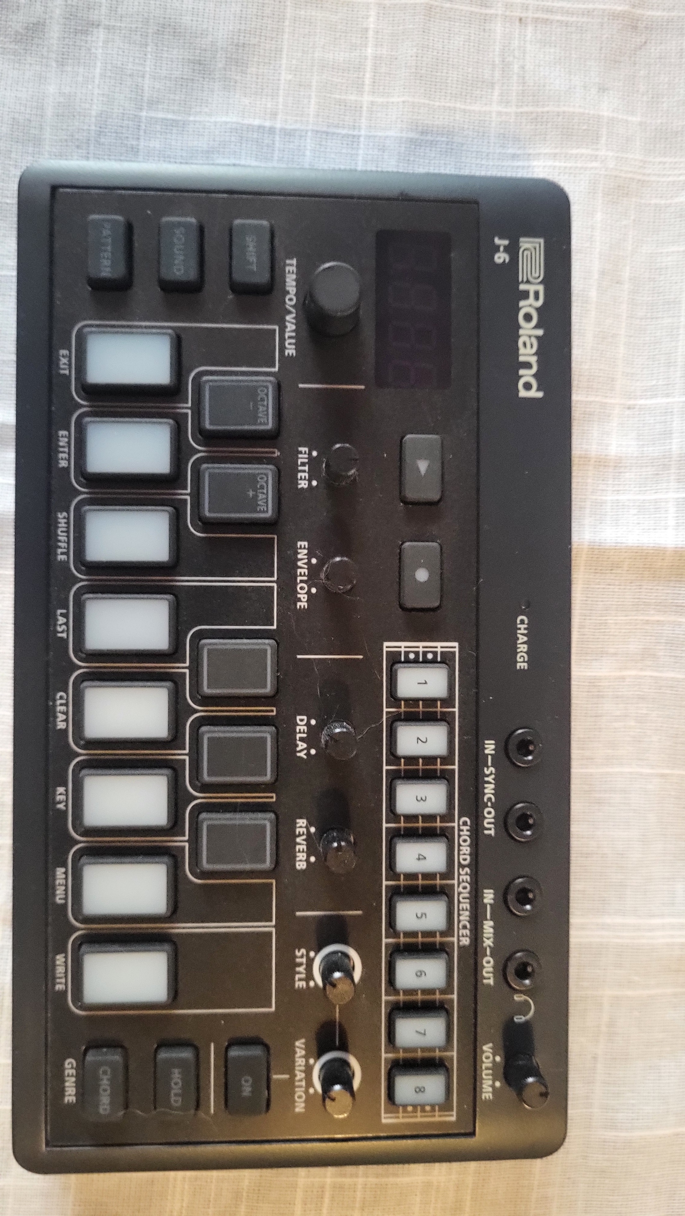 Vends Roland AIRA Compact j-6