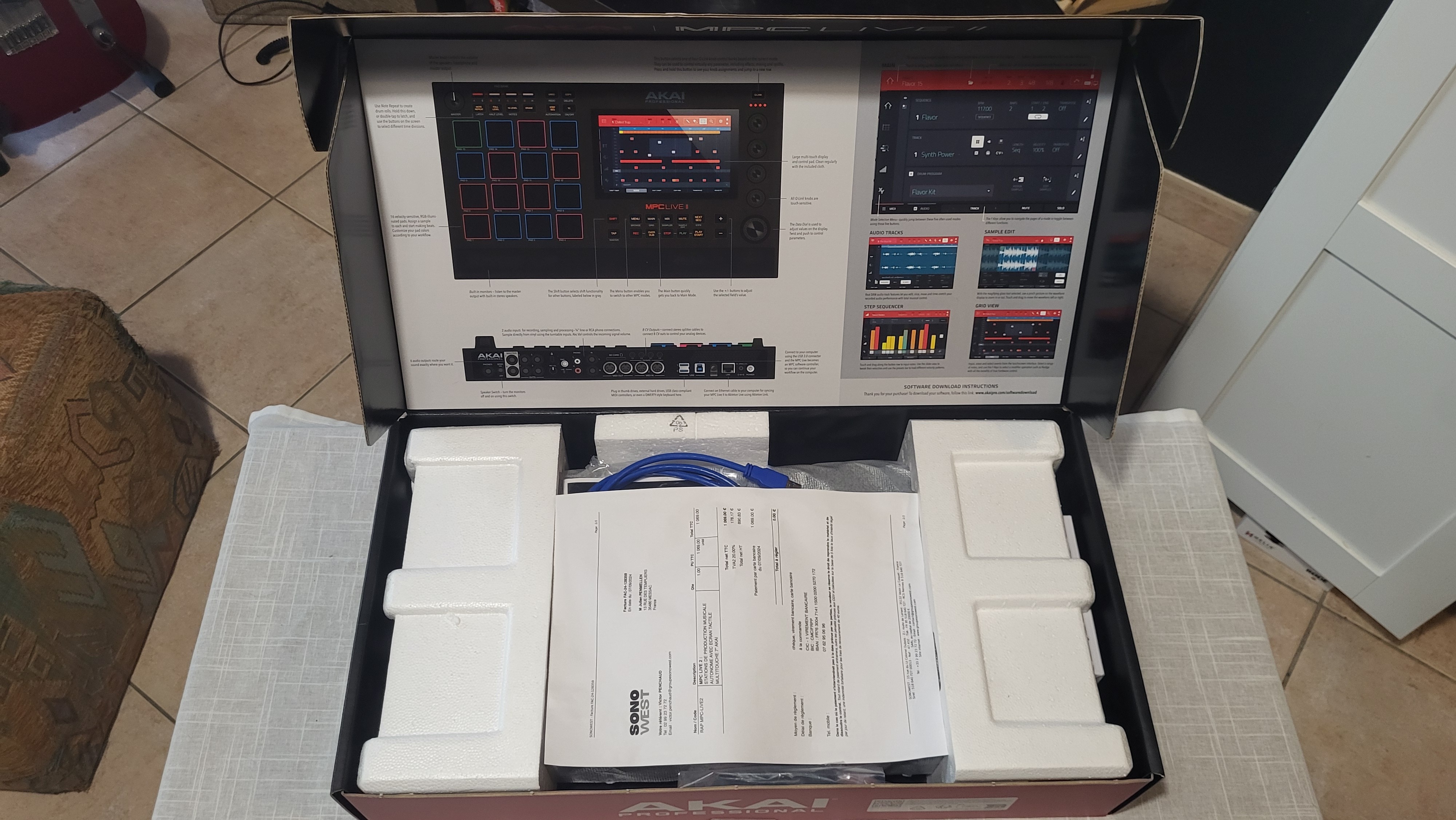 Akai Professional MPC Live II (90081)