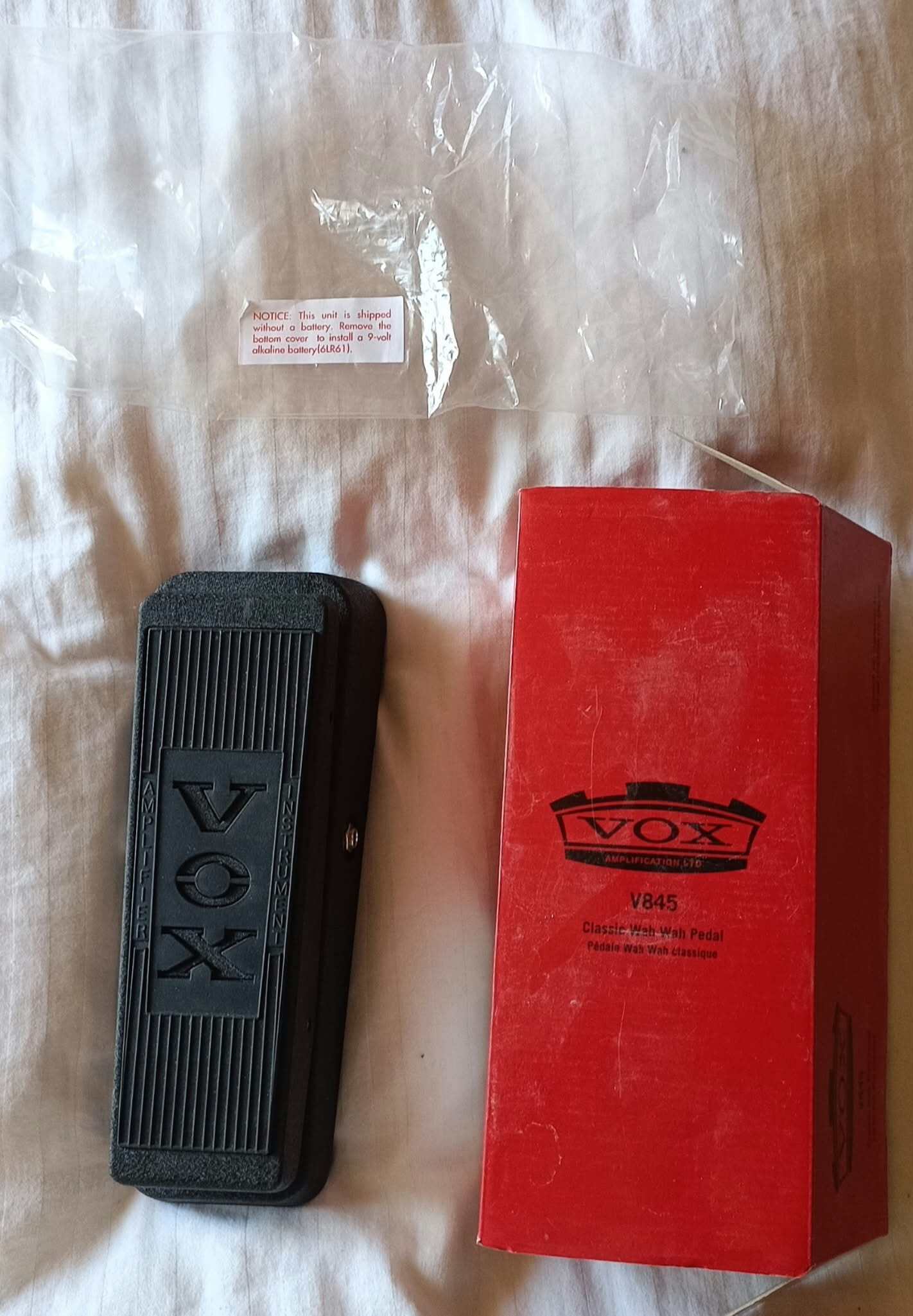 Vend pedale Wah Vox V845