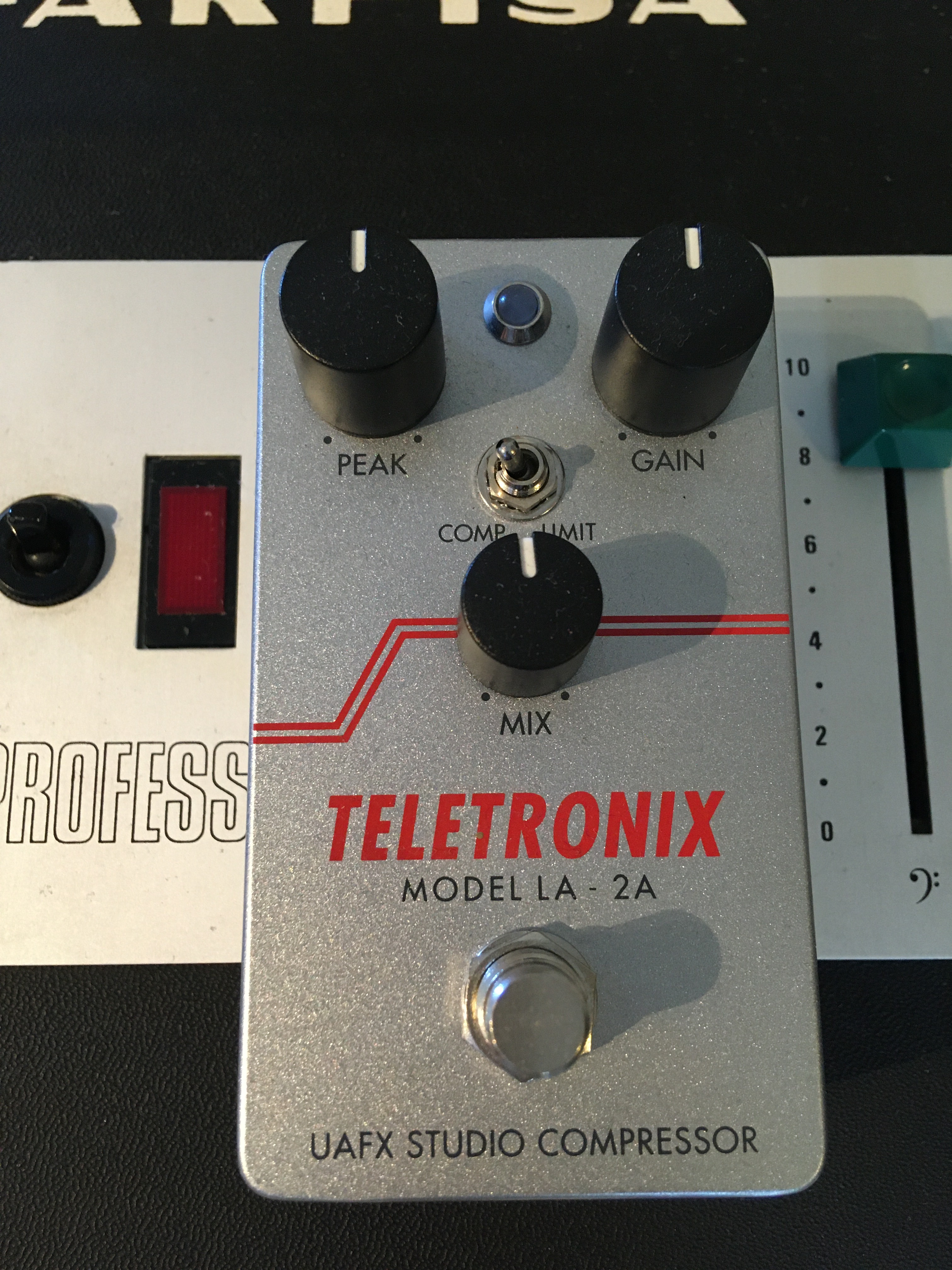 Vends pédale UA Teletronix LA2A