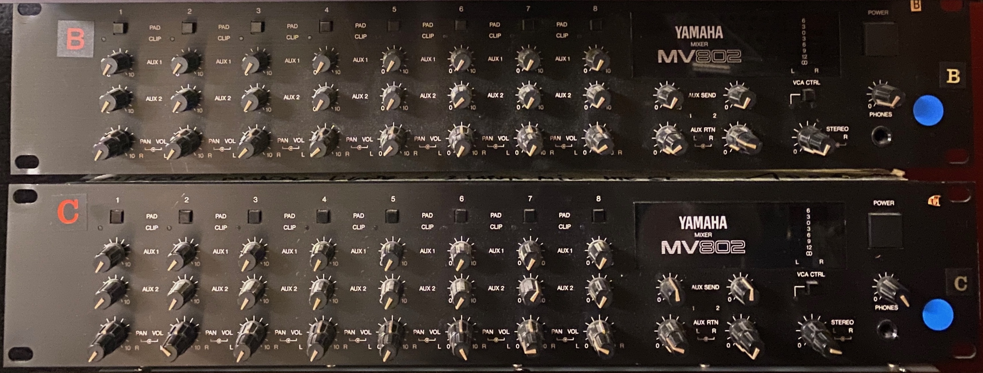 vends mixer ligne Yamaha MV802
