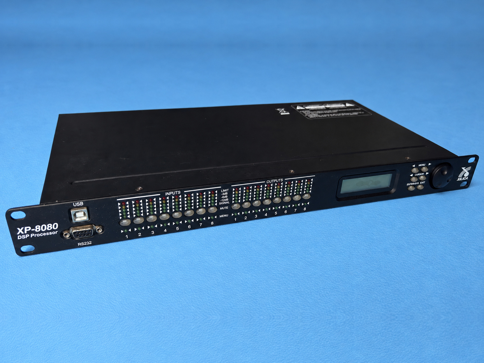 Xilica XP-8080 – Filtre Actif - DSP / Matrice 8×8 – Excellent état
