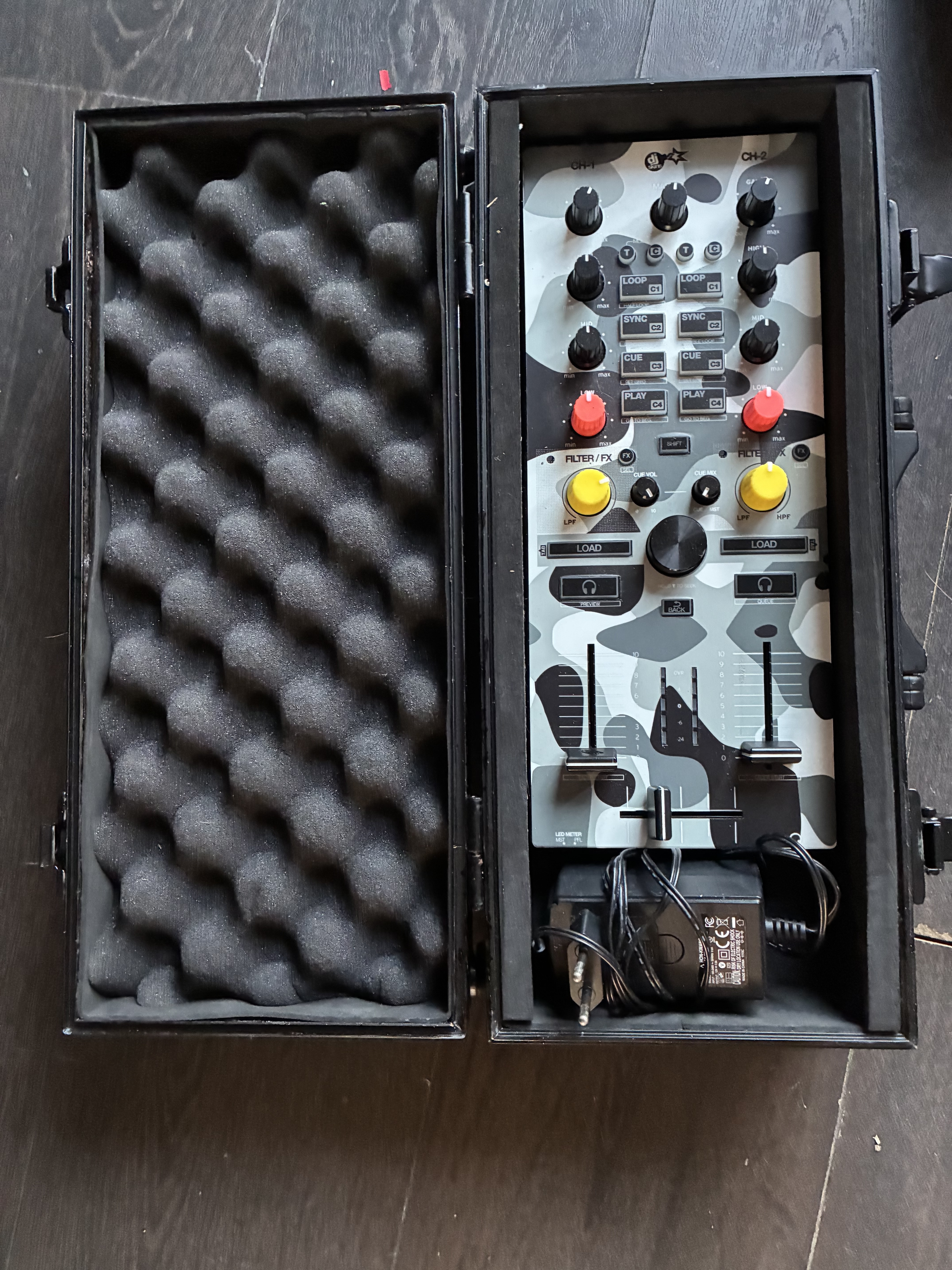 reloop mixtour