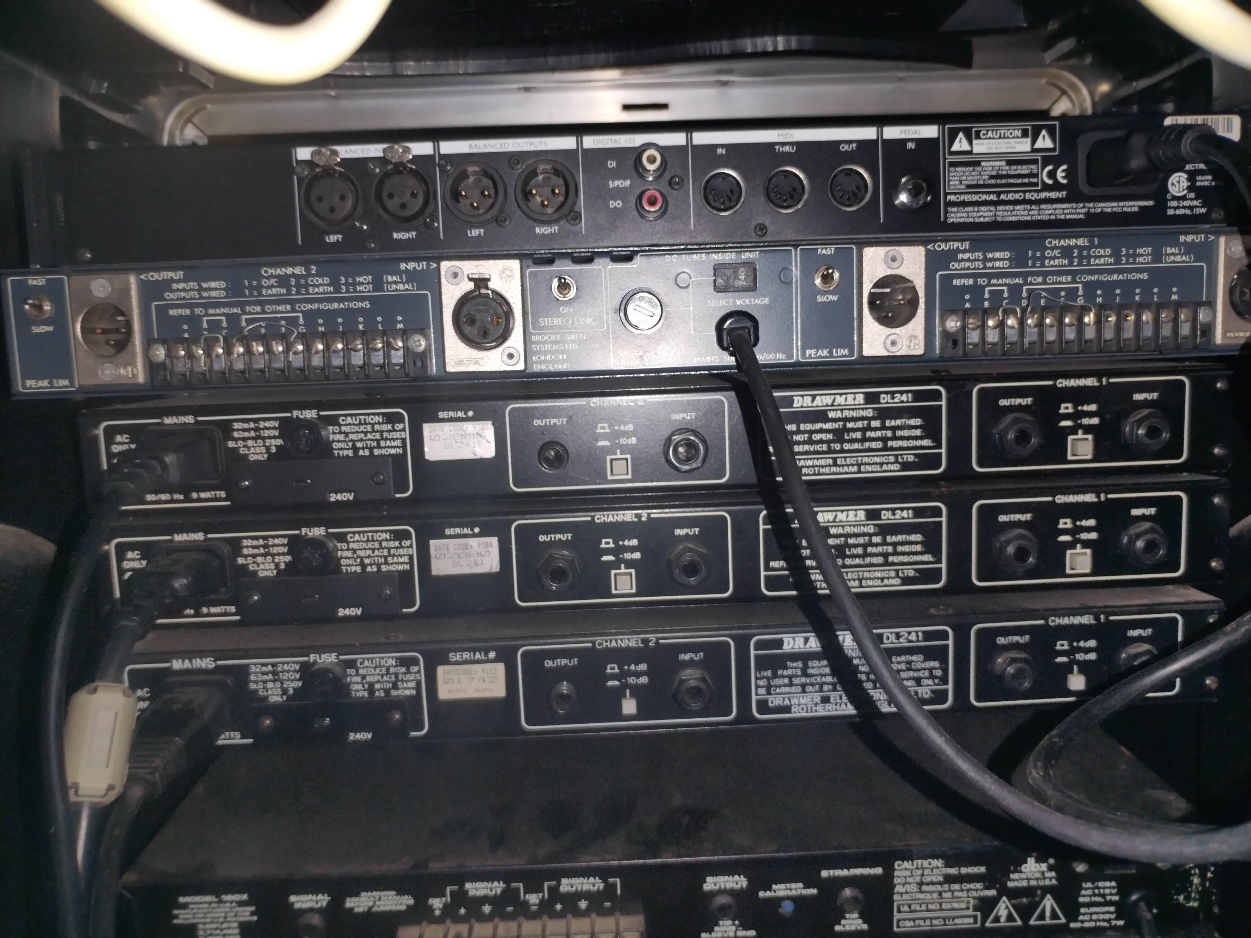 TC-M.One + BSS DPR402 + 3x Drawmer DL241