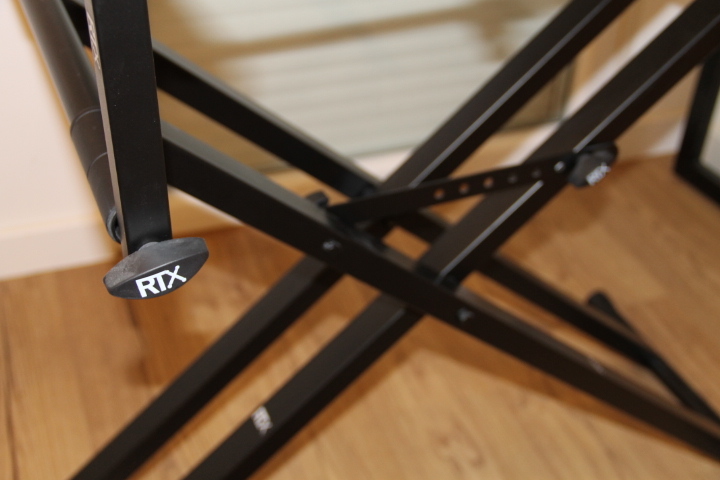 stand 10