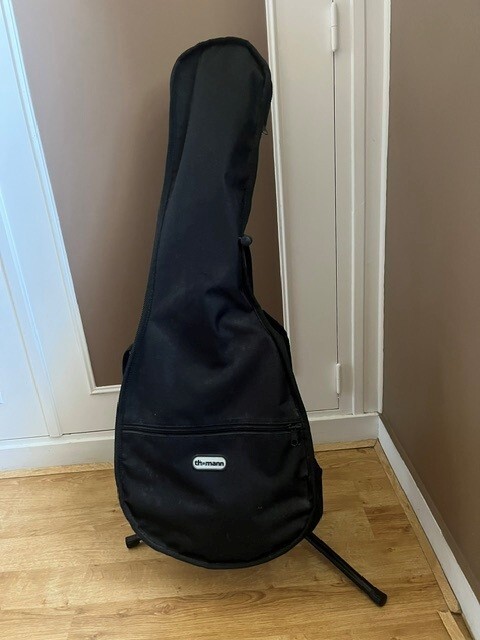 Vends guitare Startone enfant