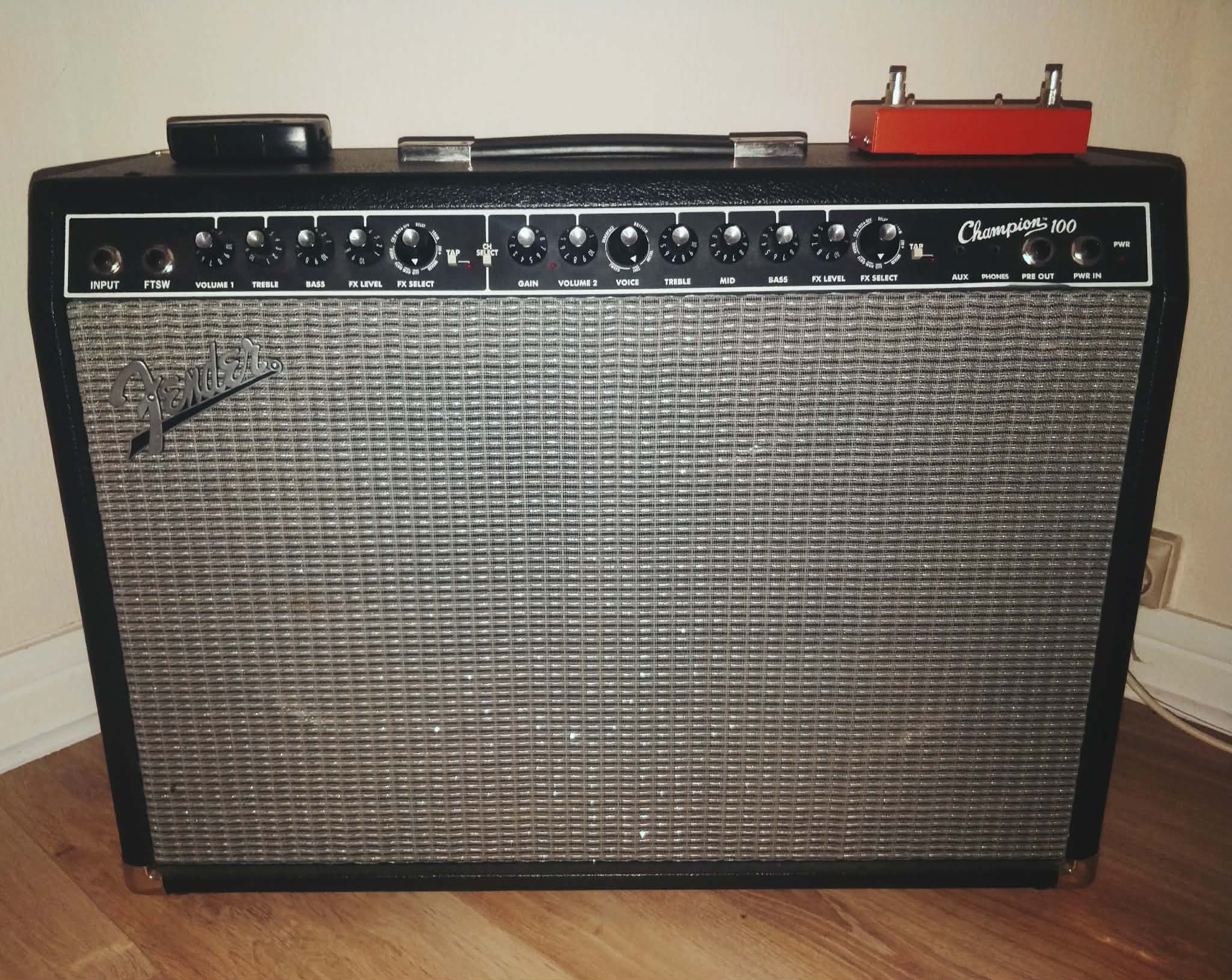 Fender Champion 100