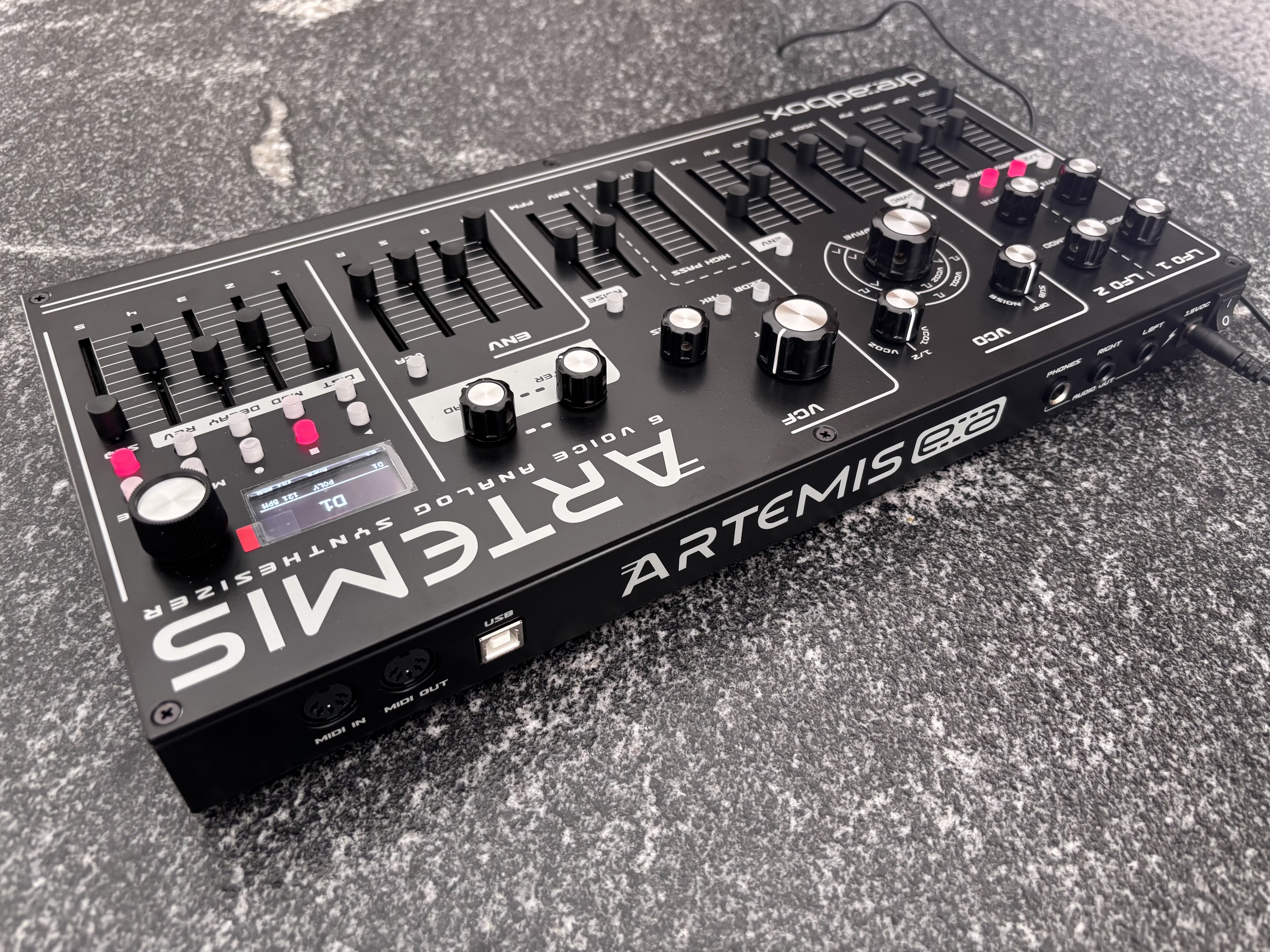 Dreadbox Artemis - arri&egrave;re gauche