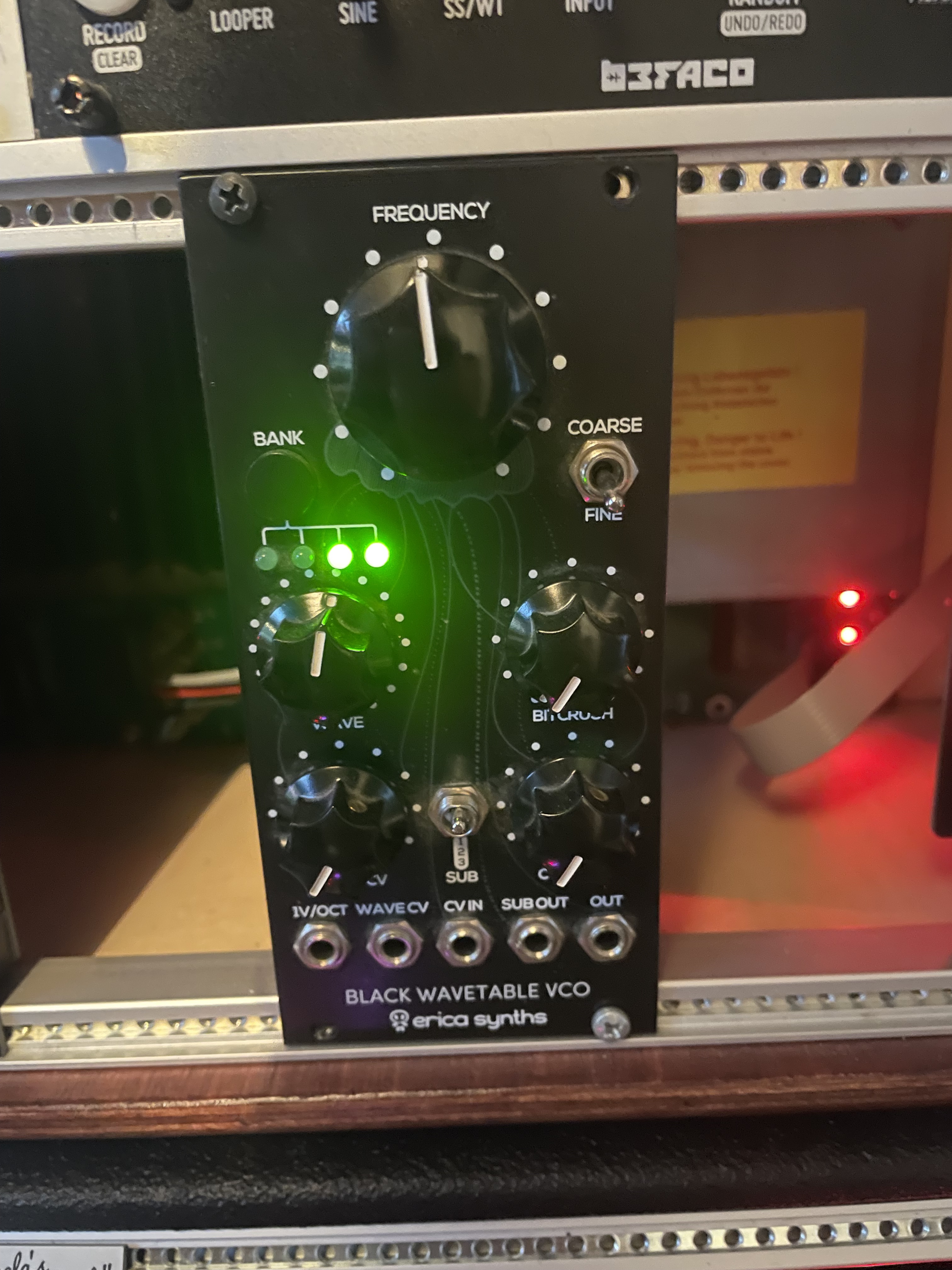 Vends Black Wavetable VCO