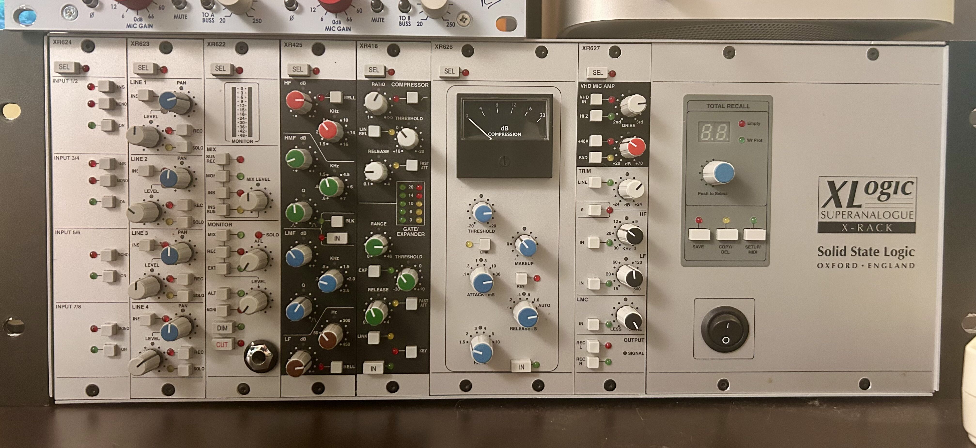 Vends SSL Logic X-Rack avec 7 élèments