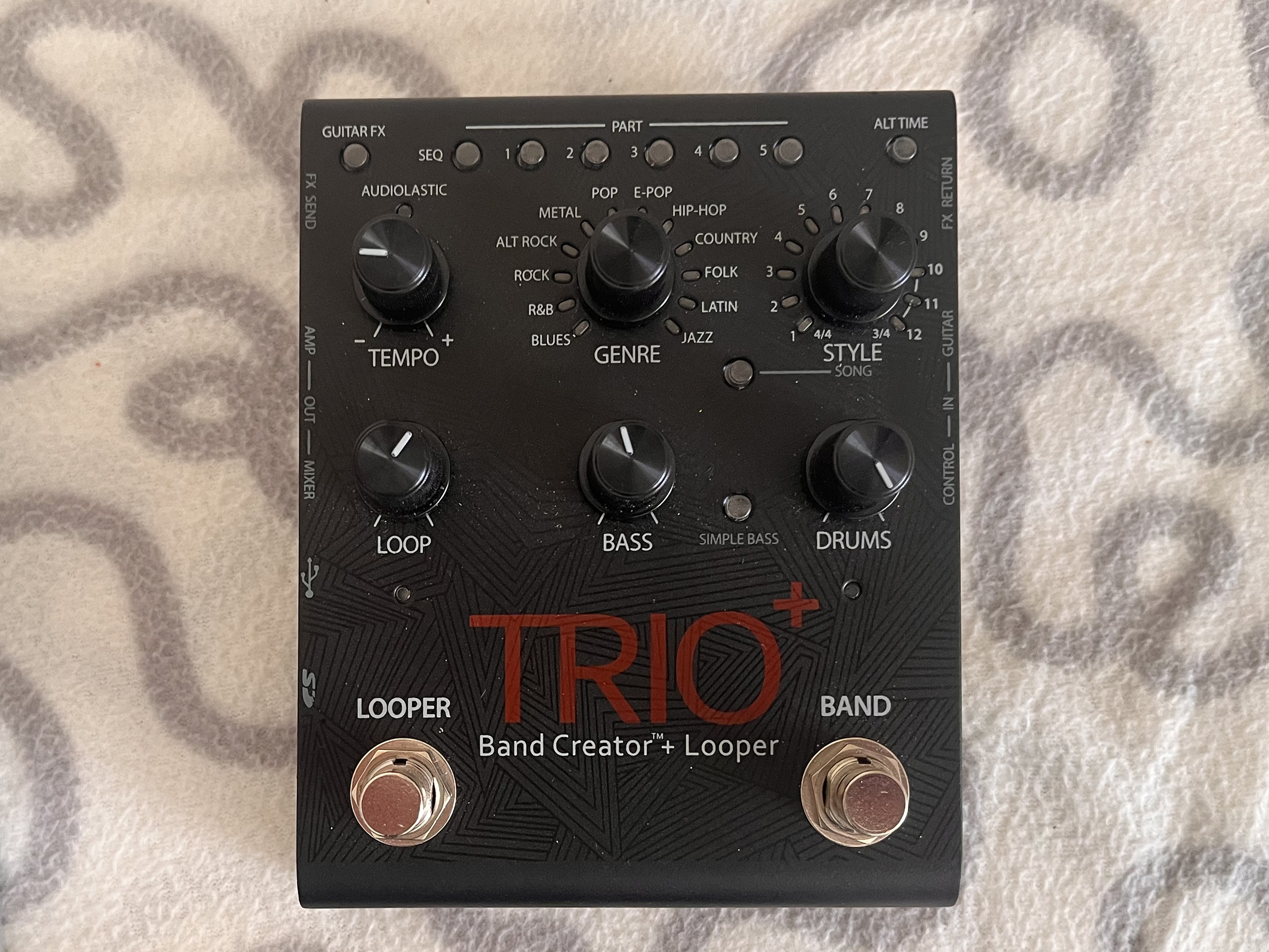 vends pédale Logitech Trio+