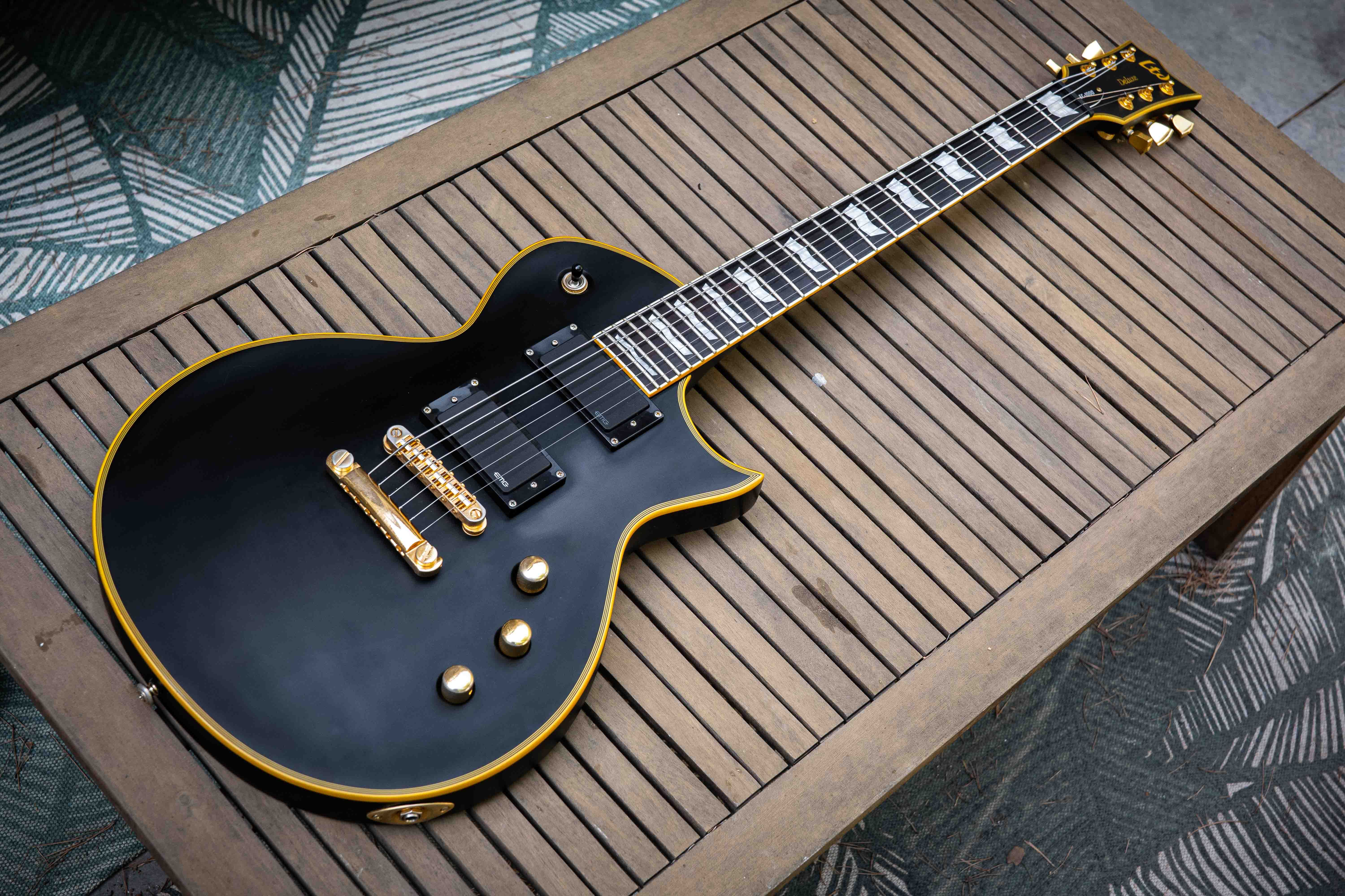 LTD EC-1000 Deluxe Vintage Black EMG