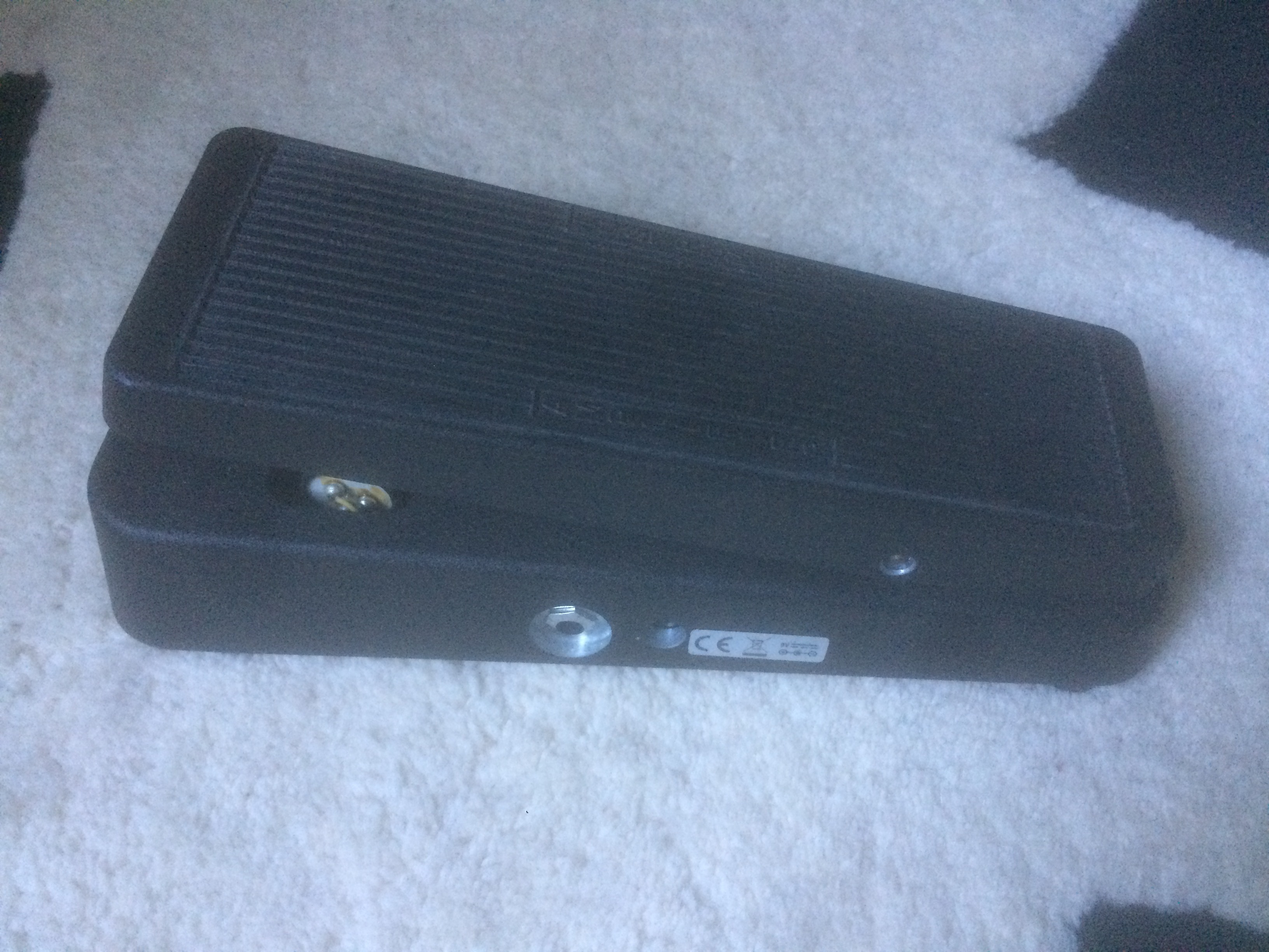 Vends CRY BABY GCB-95