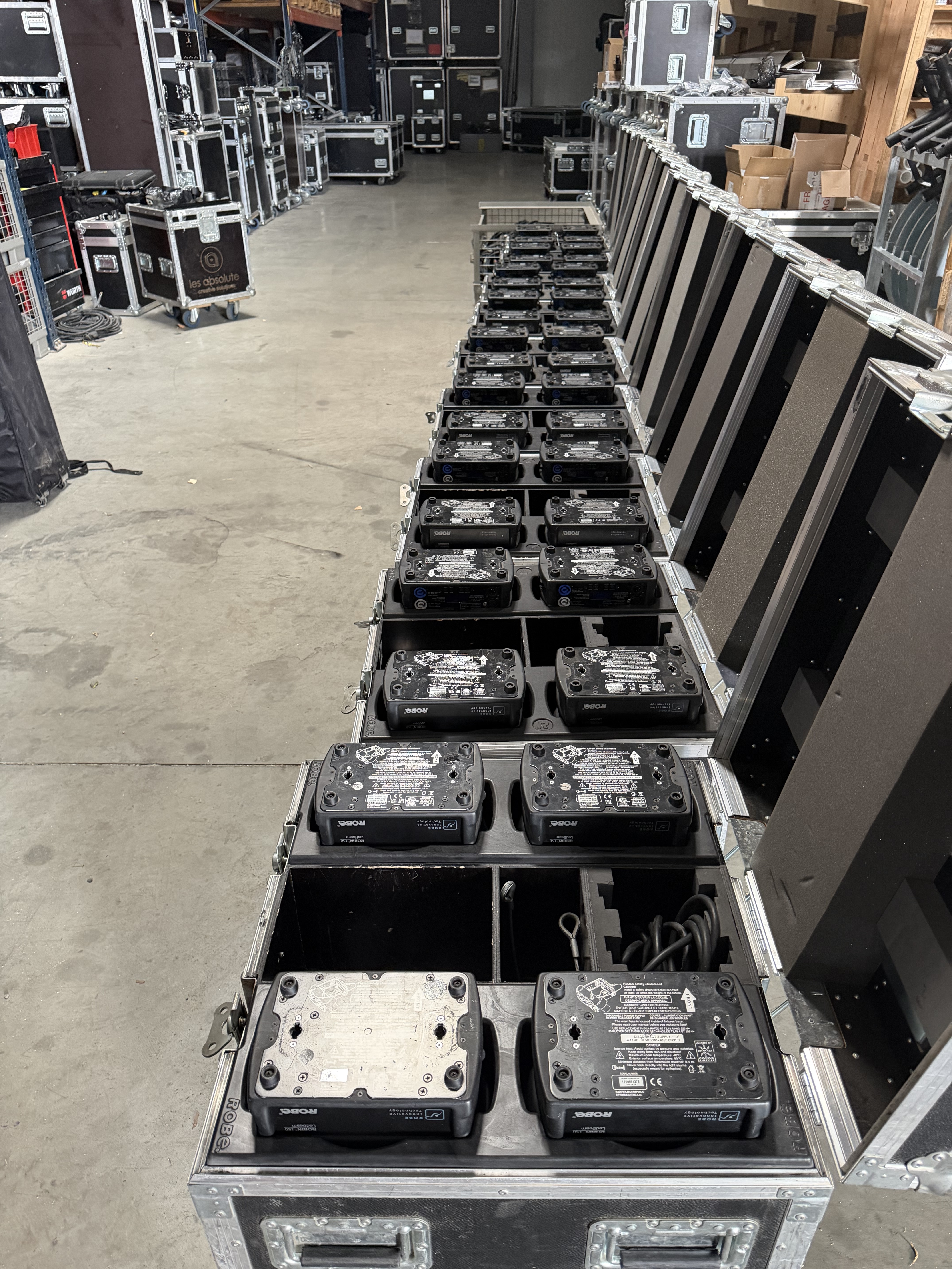 12 ledbeam150 robe en flight de 4 