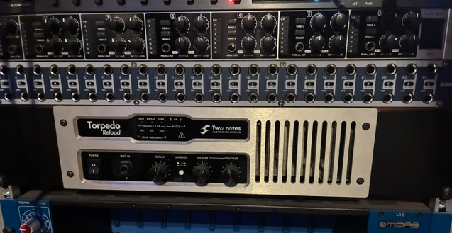 Torpedo Reload comme neuf + ailettes pour rack (racké en studio non fumeur)
