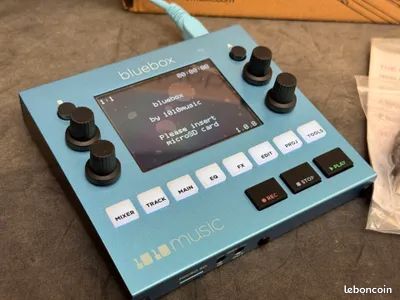 1010music Bluebox neuve dans son carton jamais utilisé