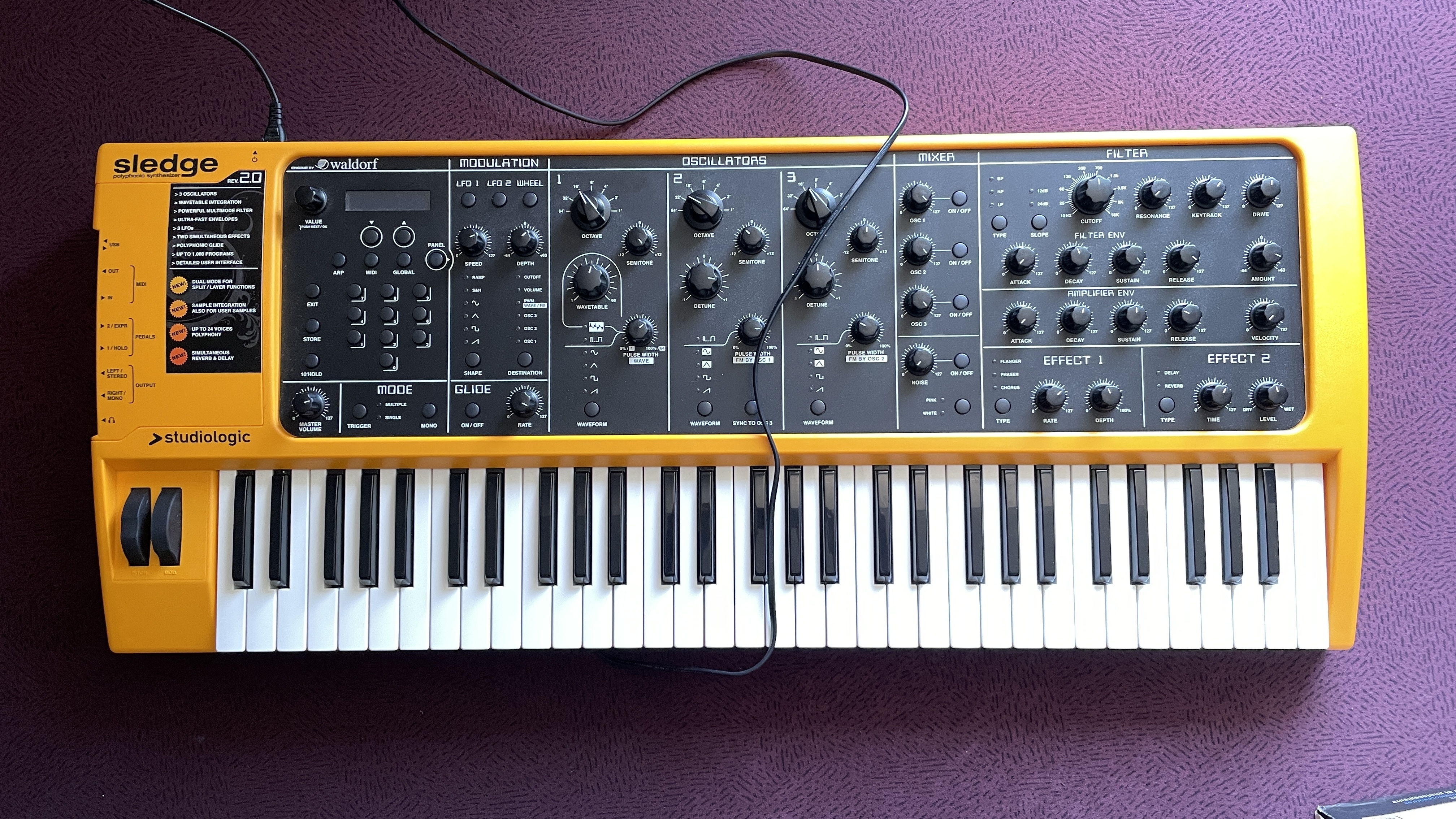 Studiologic Sledge 2