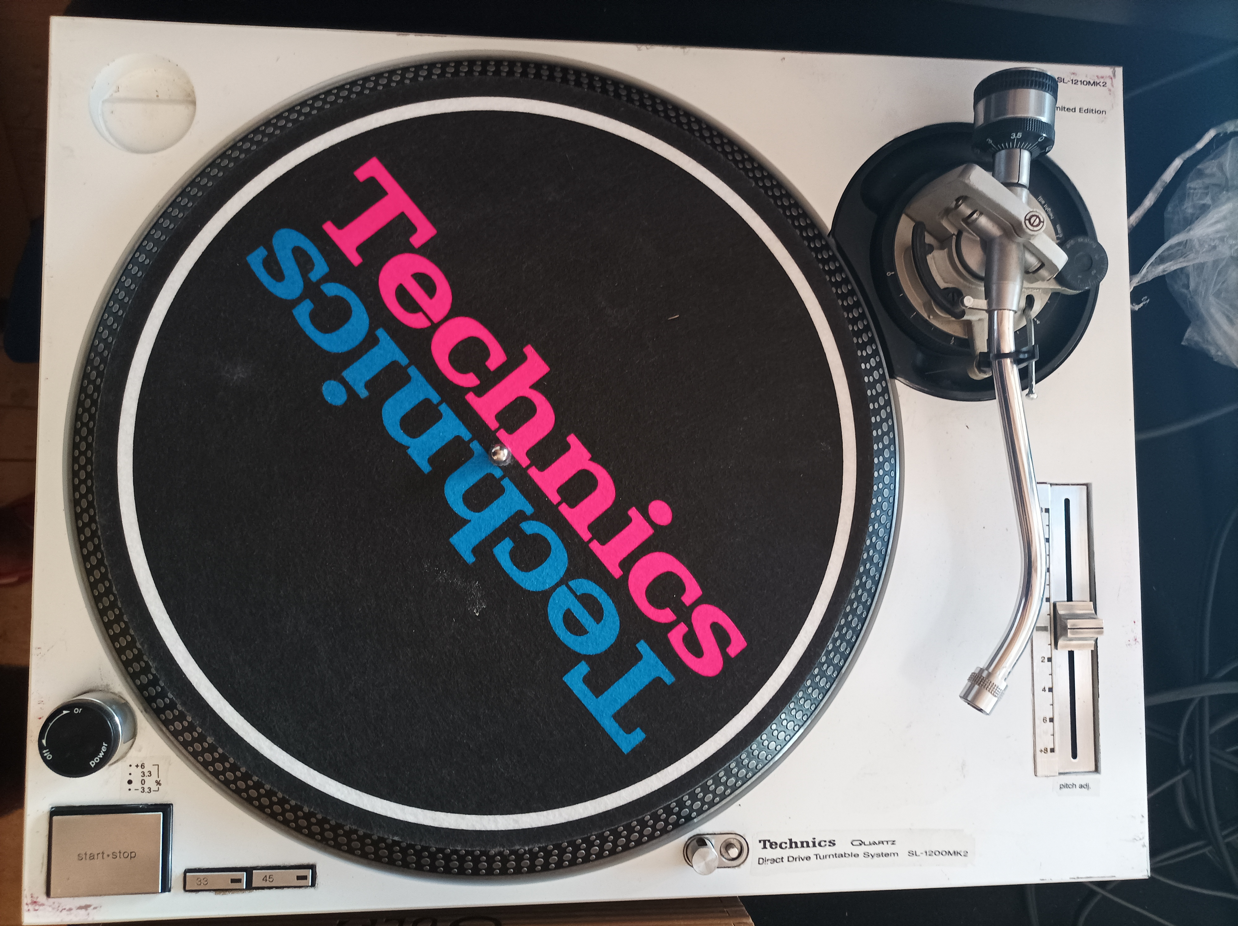 Technics SL-1200