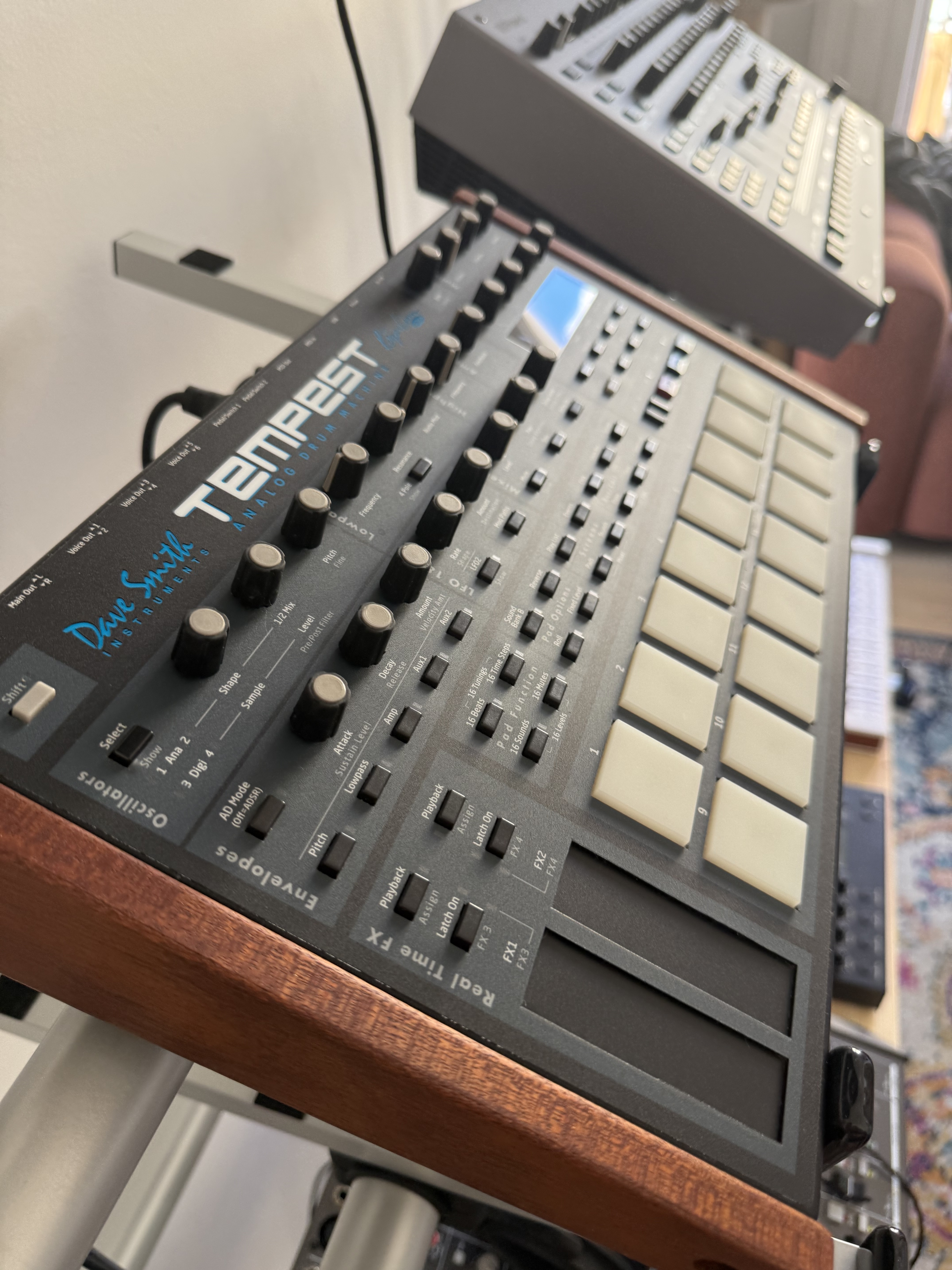 Dave Smith Instruments Tempest (14856)