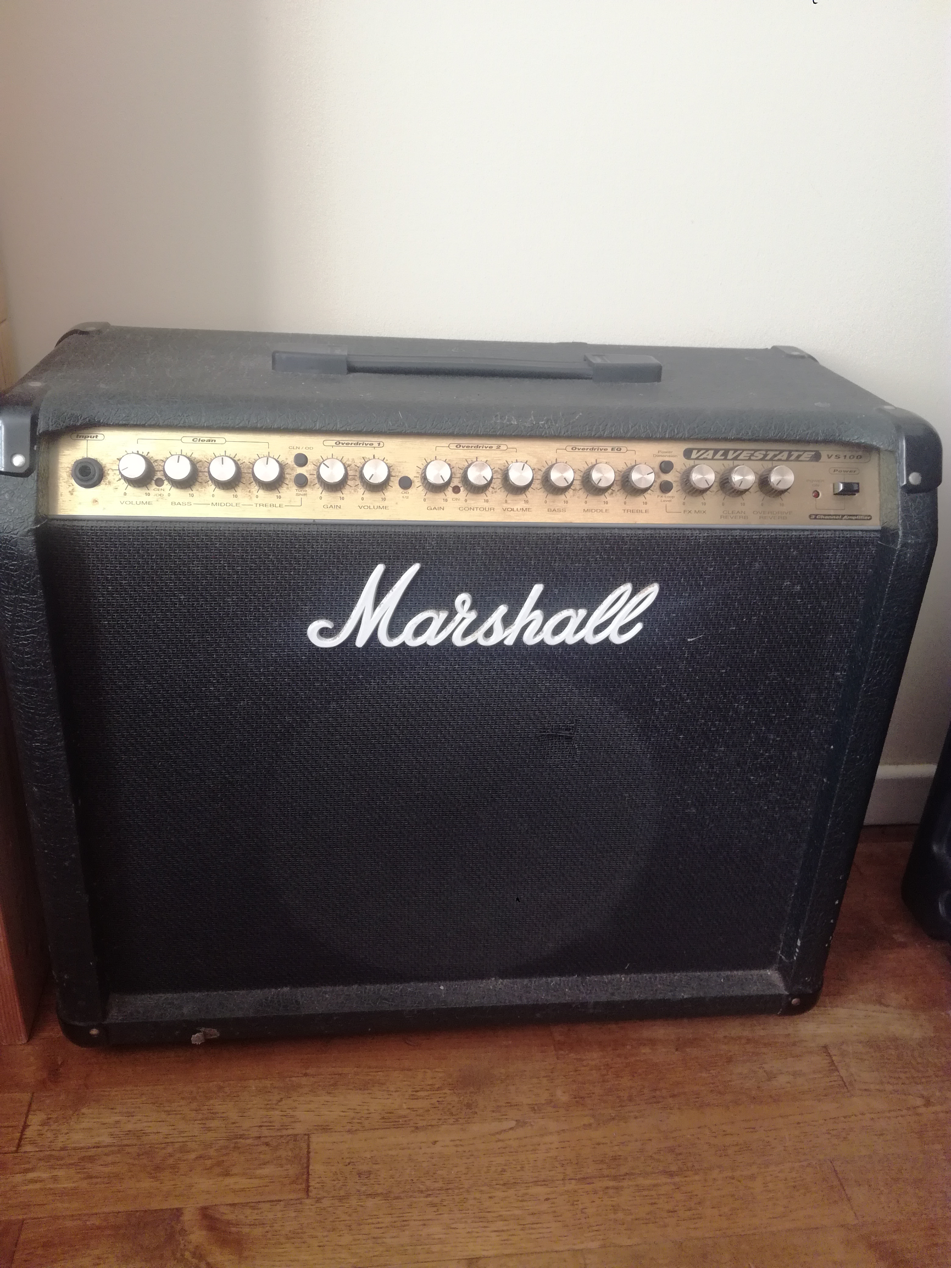 Vends combo Marshall VS100 (bien lire l'annonce)